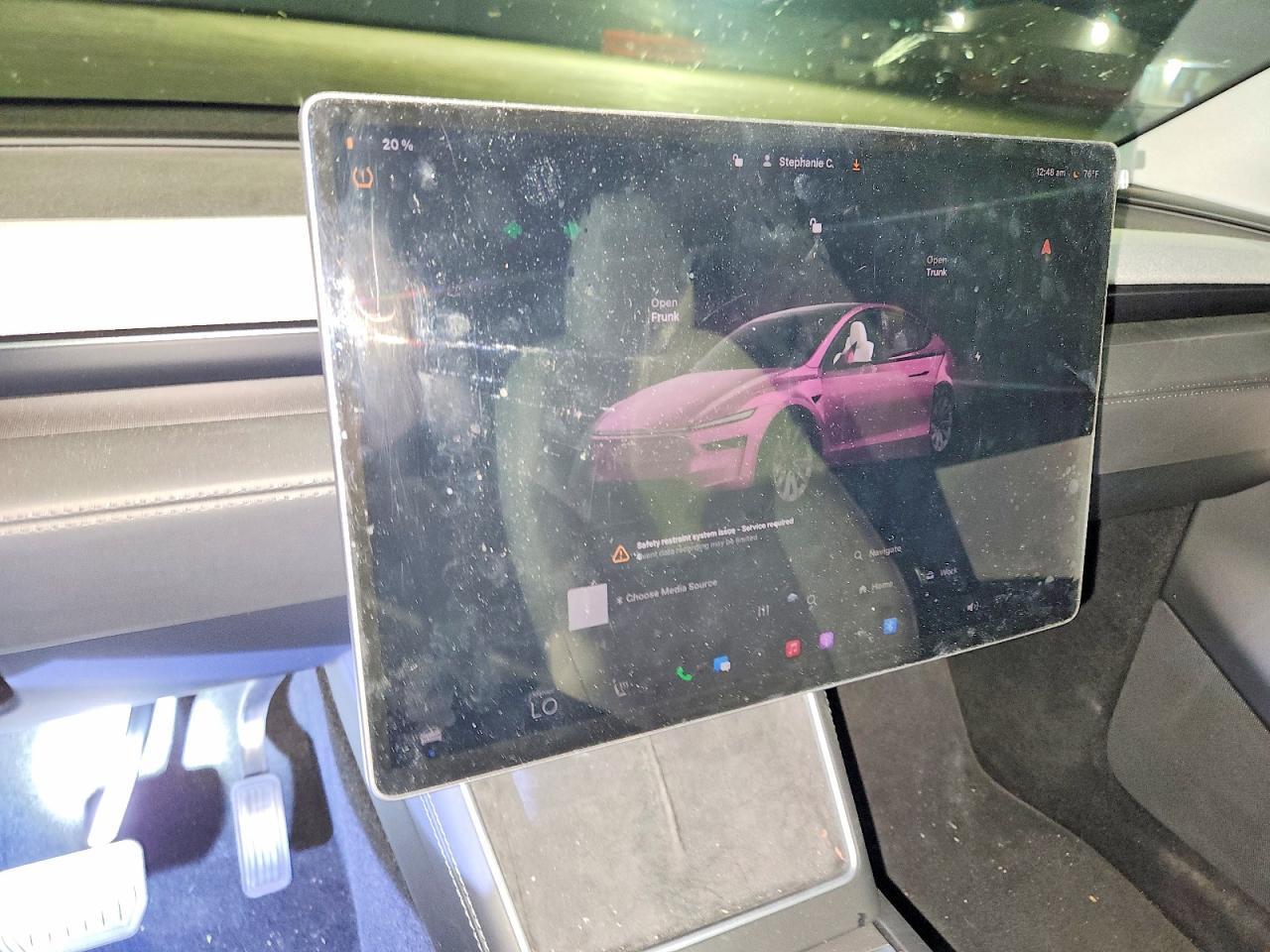2026 TESLA MODEL Y