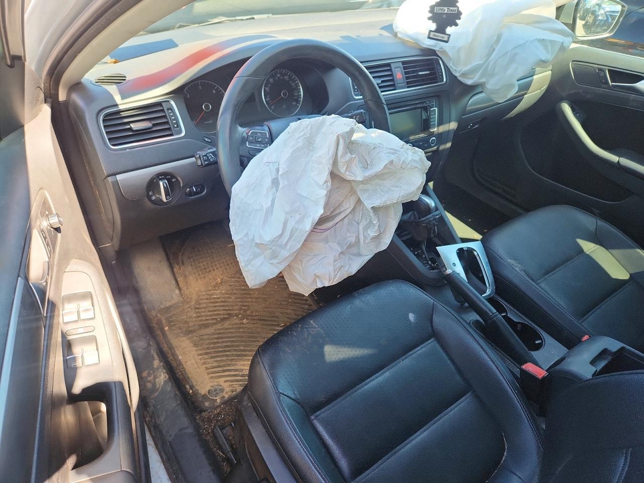 2013 VOLKSWAGEN JETTA