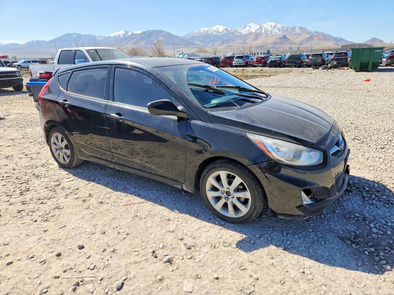 2012 HYUNDAI ACCENT