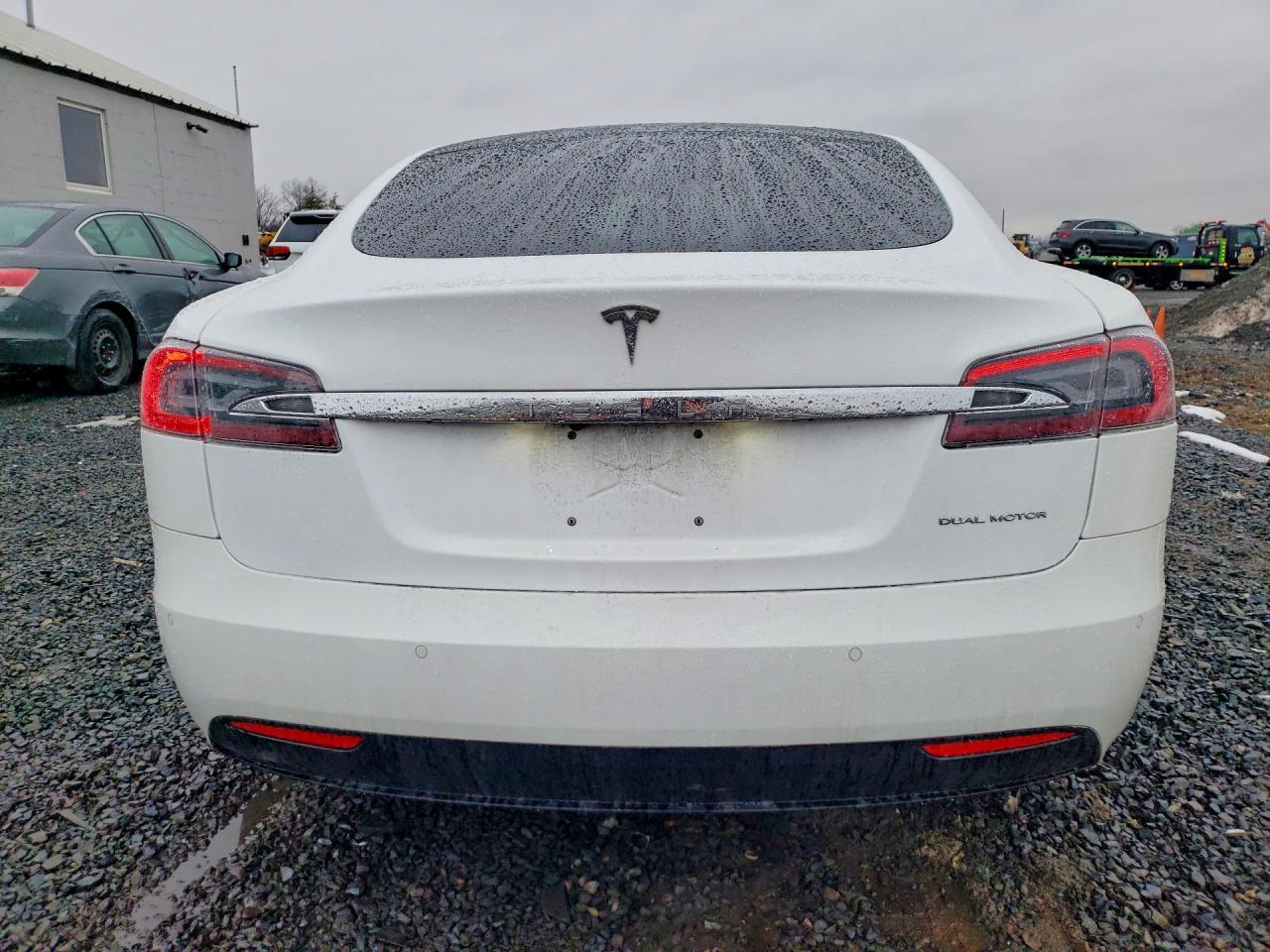 2021 TESLA MODEL S