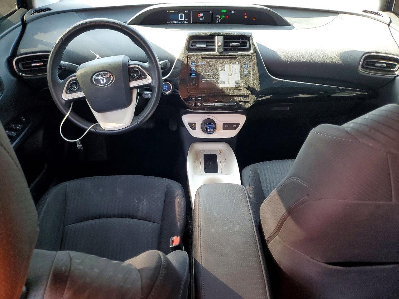 2016 TOYOTA PRIUS