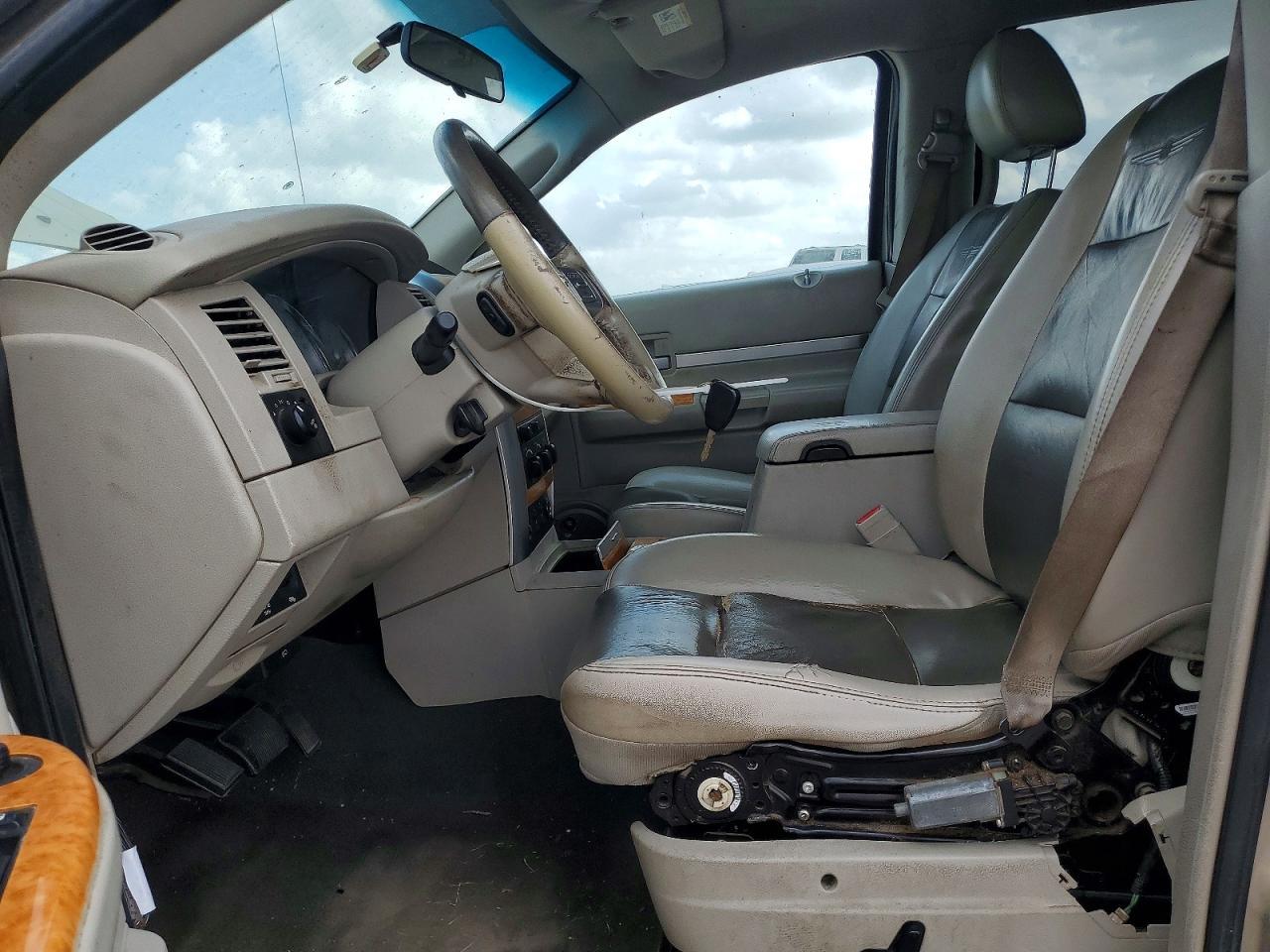 2008 CHRYSLER Aspen