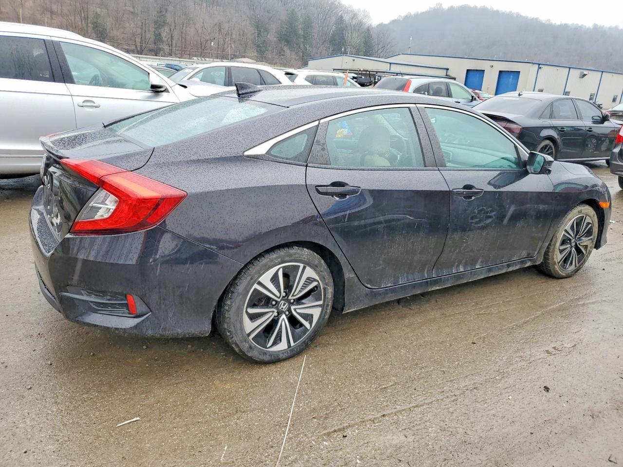 2016 HONDA CIVIC