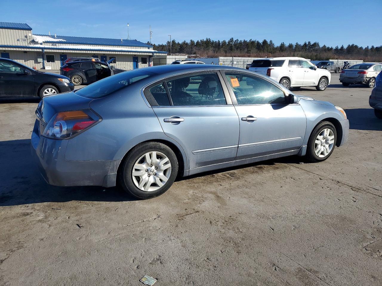 2012 NISSAN ALTIMA