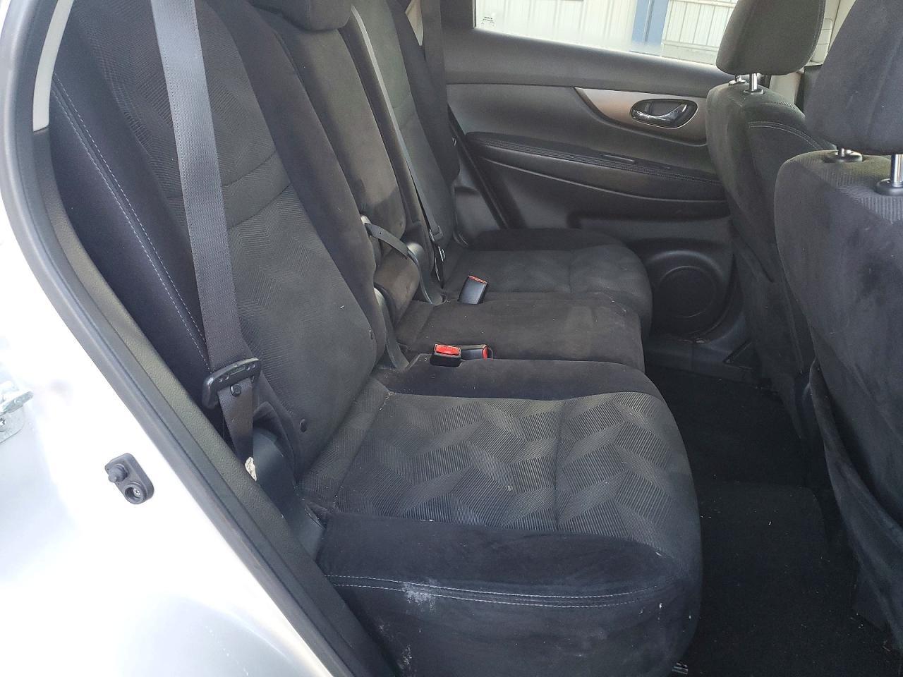 2014 NISSAN ROGUE