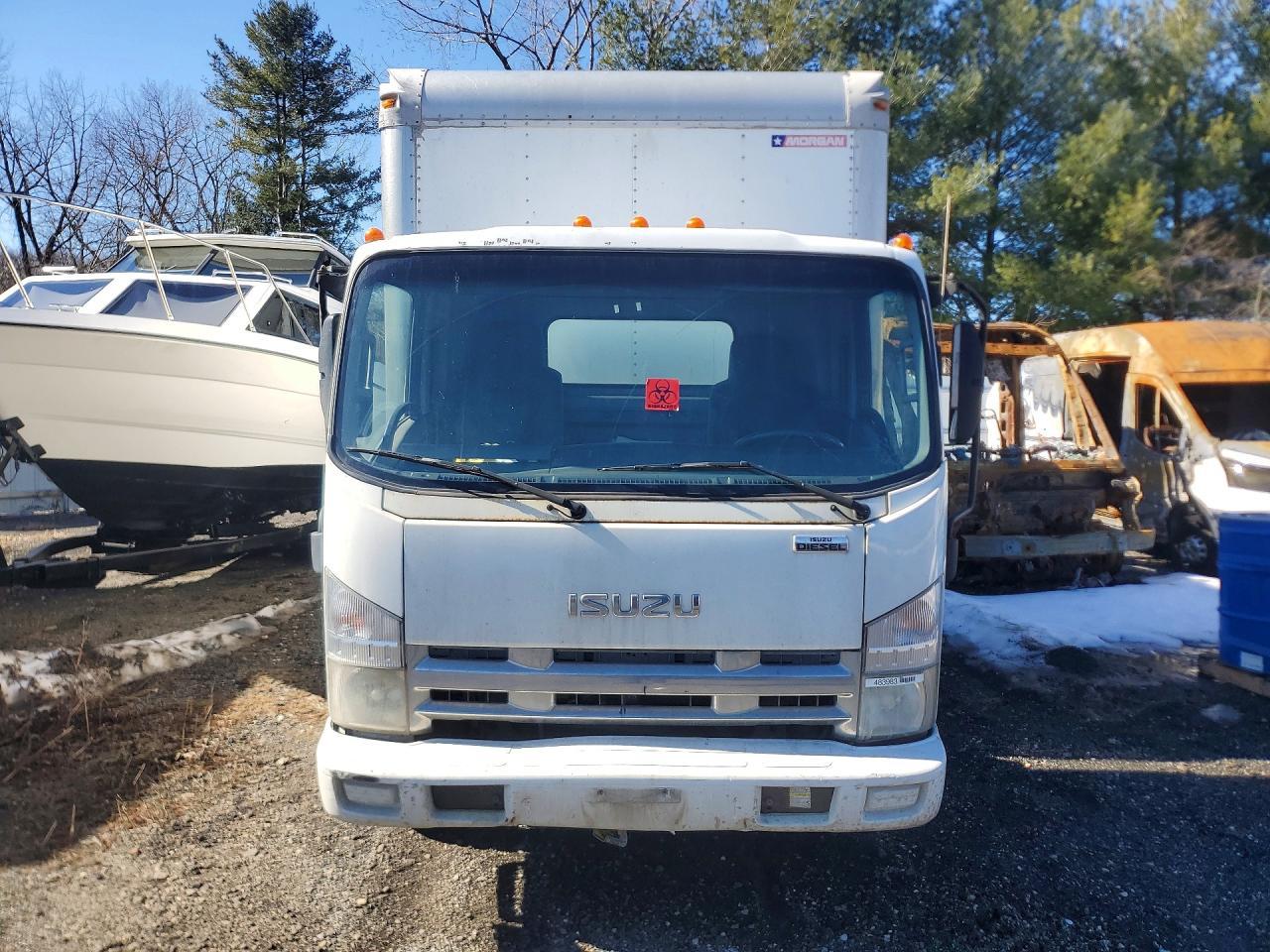 2013 ISUZU Npr Hd
