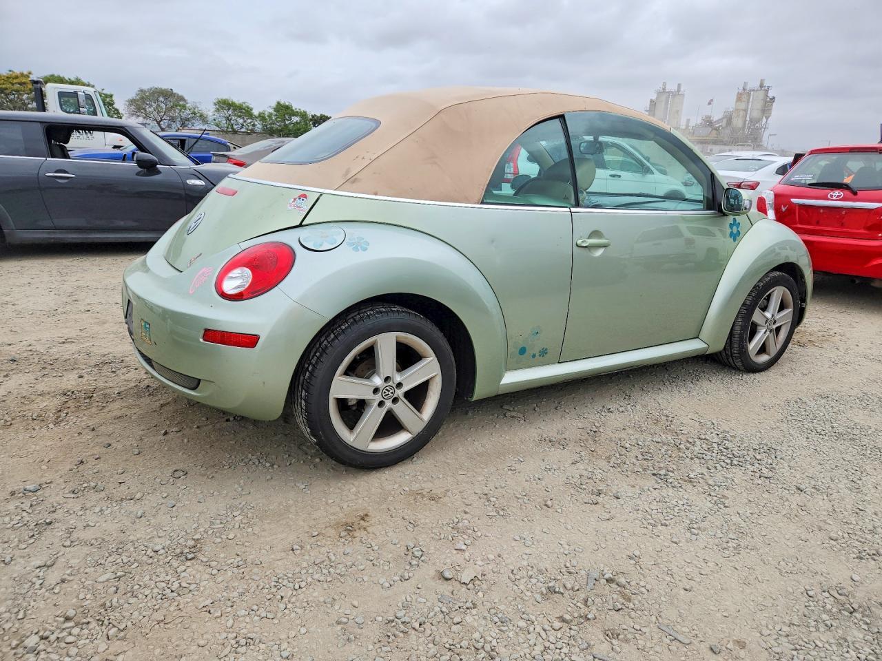 2007 VOLKSWAGEN Beetle