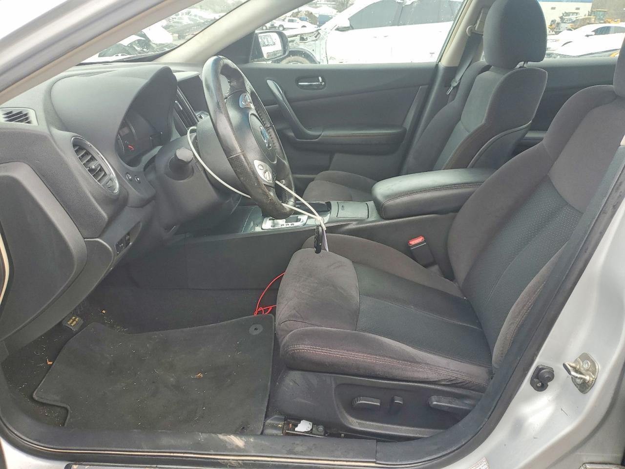 2014 NISSAN Maxima