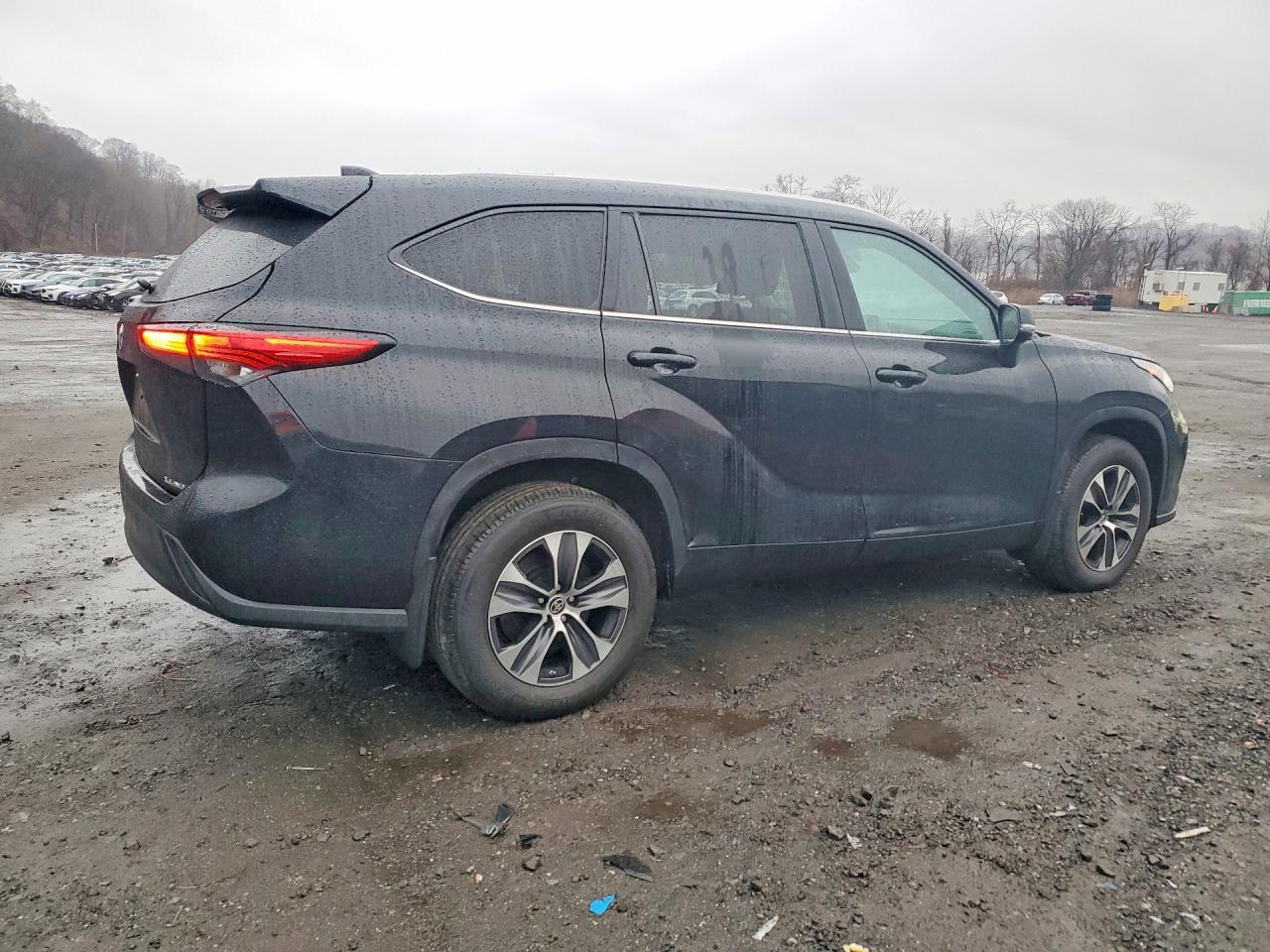 2023 TOYOTA HIGHLANDER
