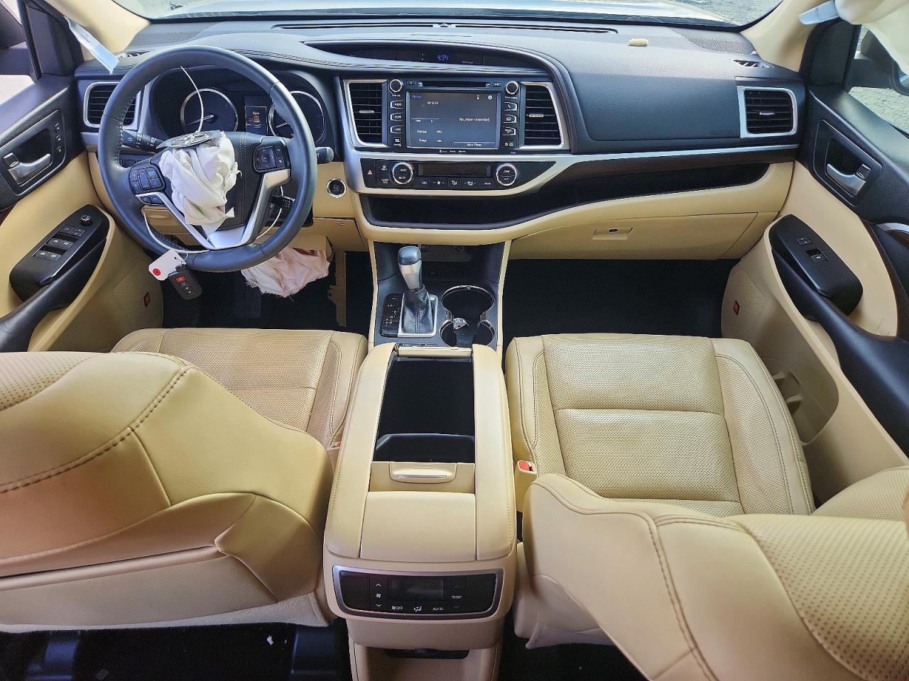 2016 TOYOTA HIGHLANDER