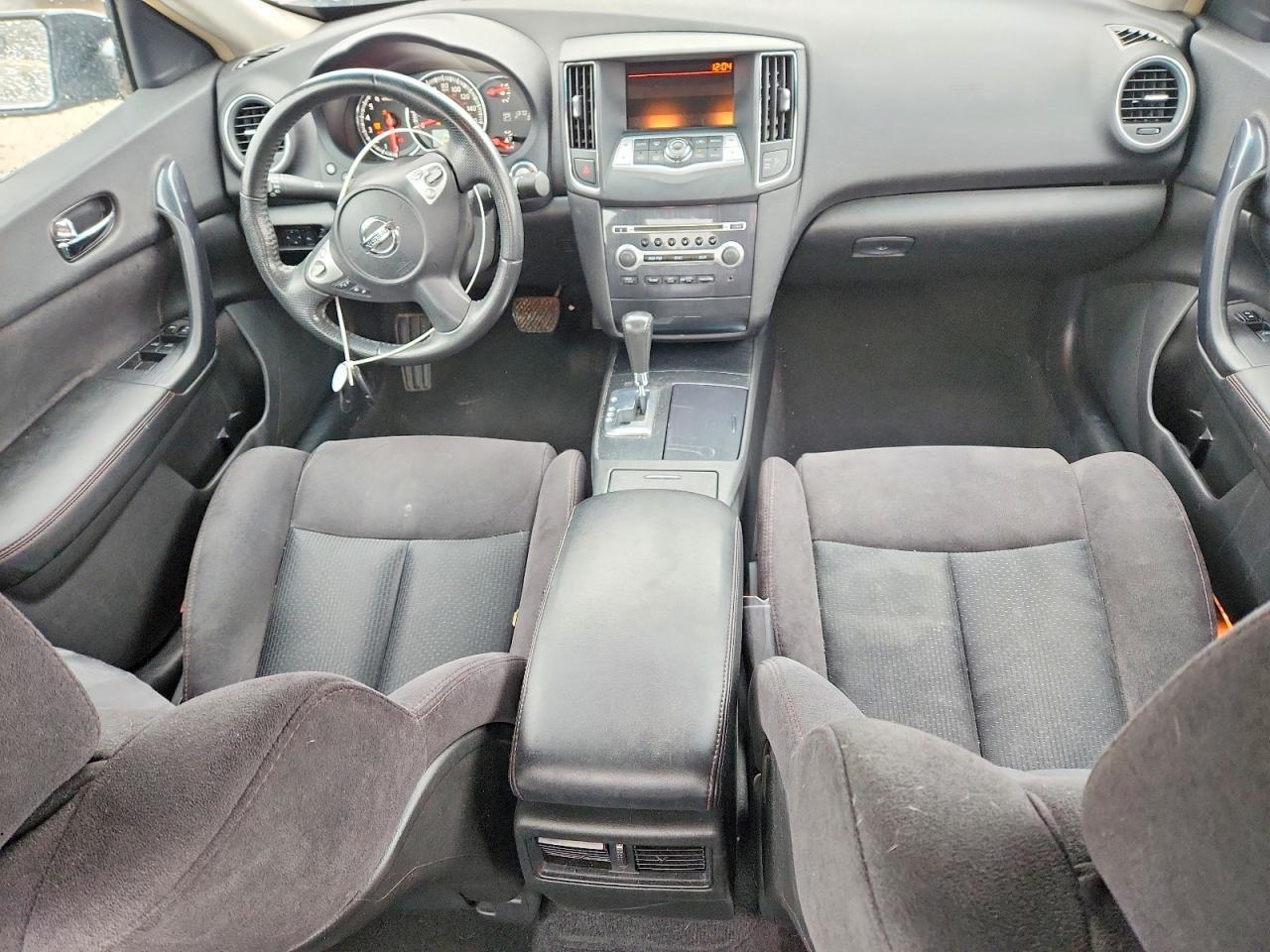 2013 NISSAN Maxima