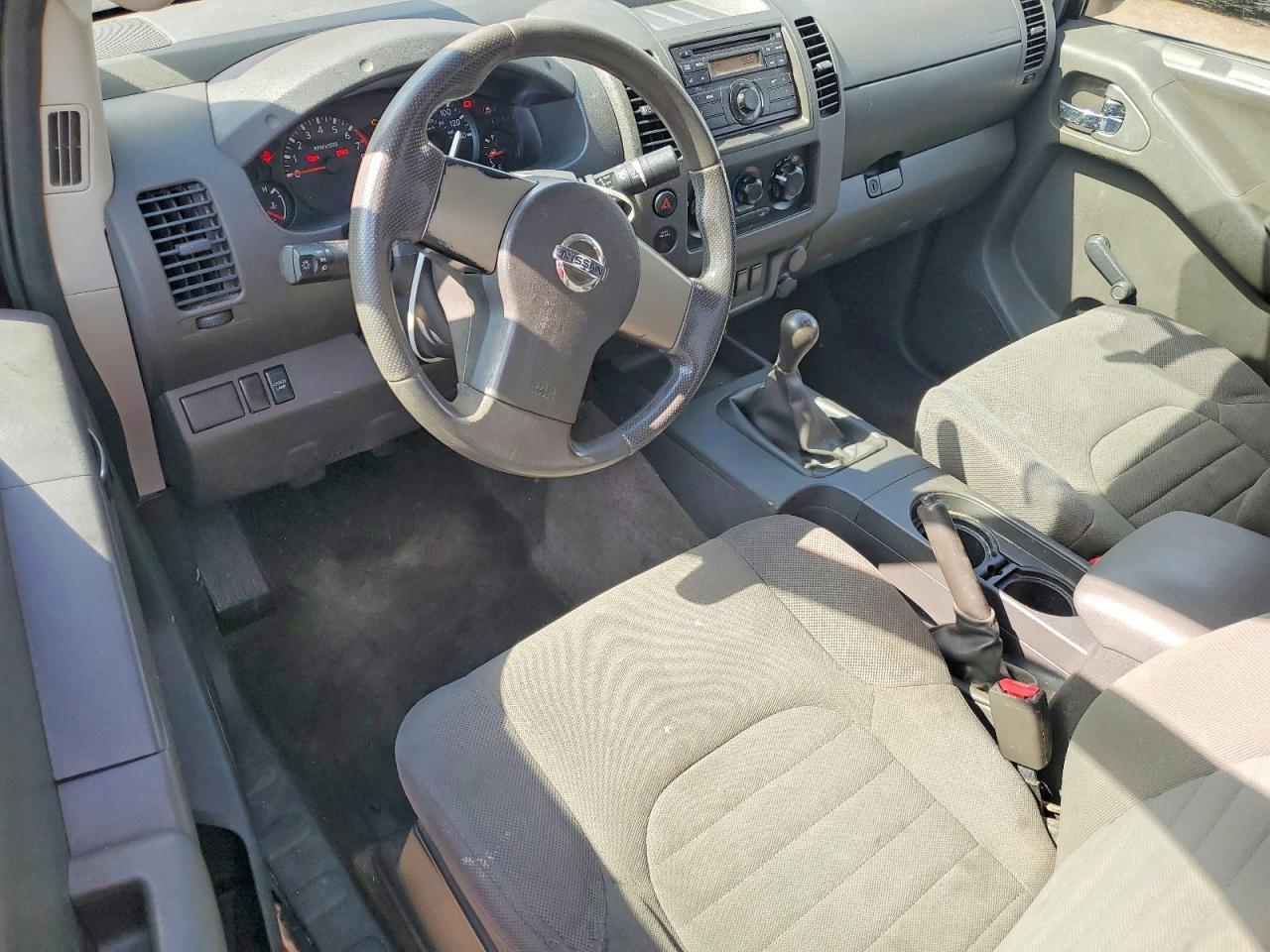 2012 NISSAN Frontier