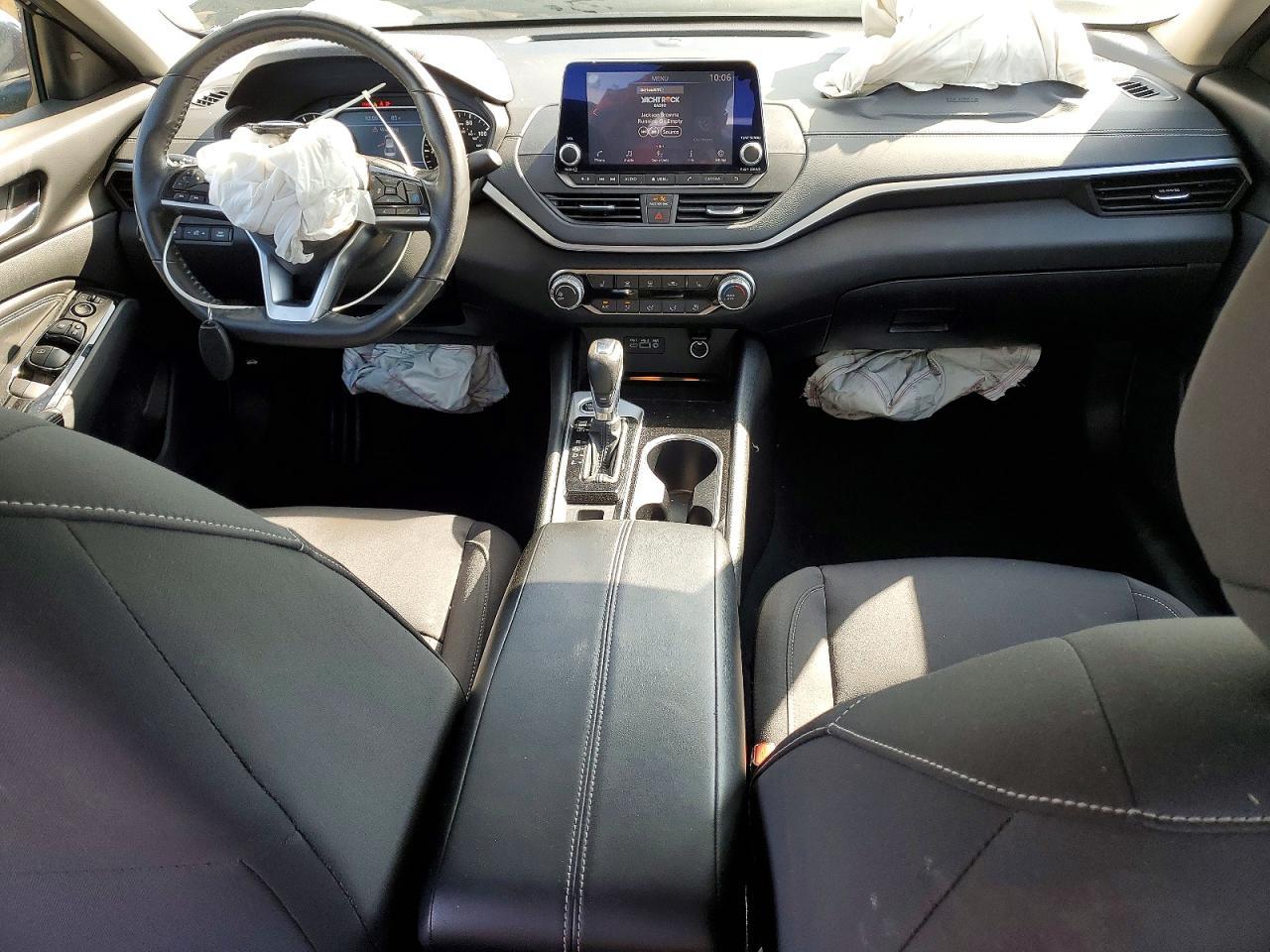 2022 NISSAN ALTIMA