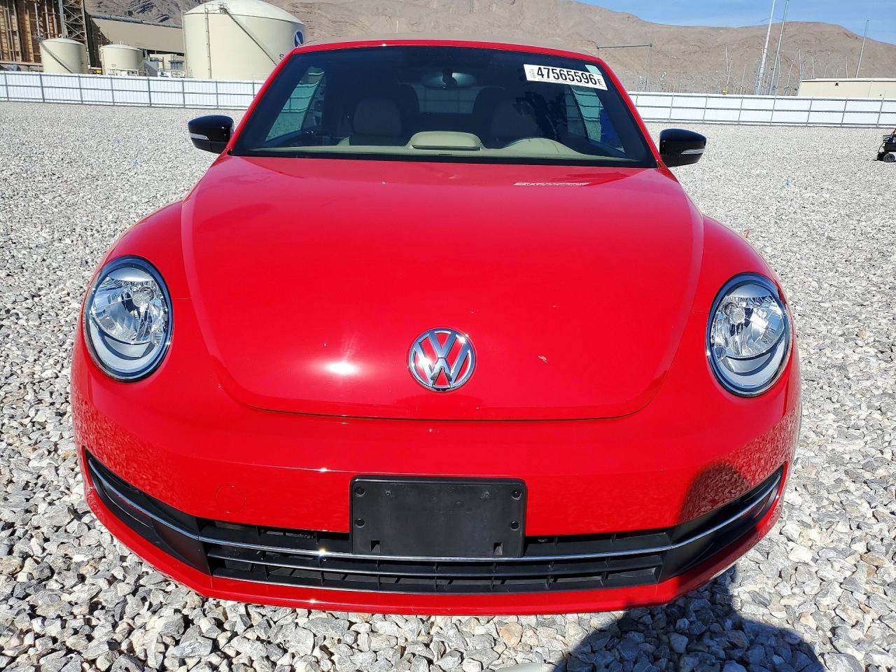 2013 VOLKSWAGEN Beetle