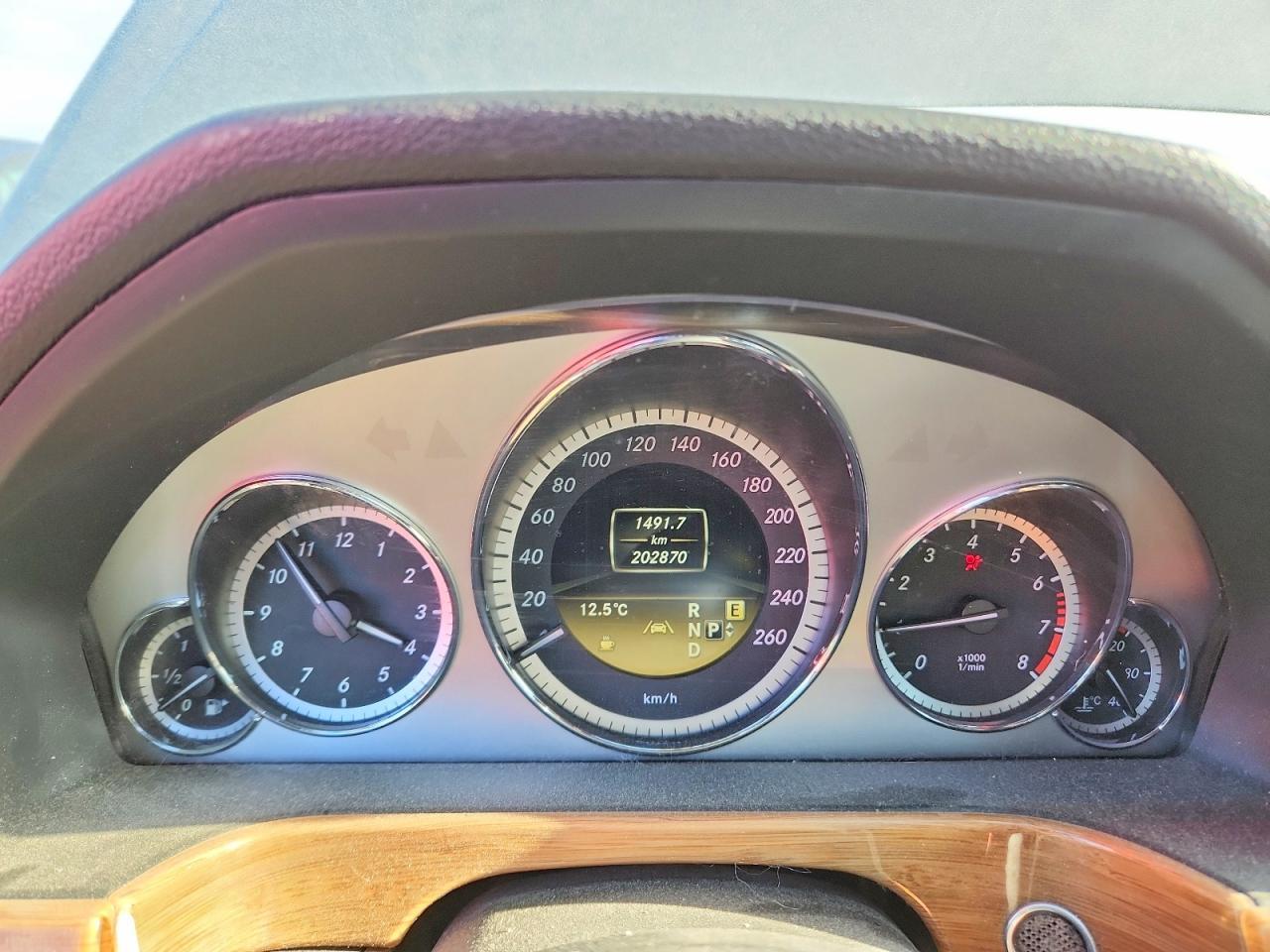 2011 MERCEDES-BENZ E