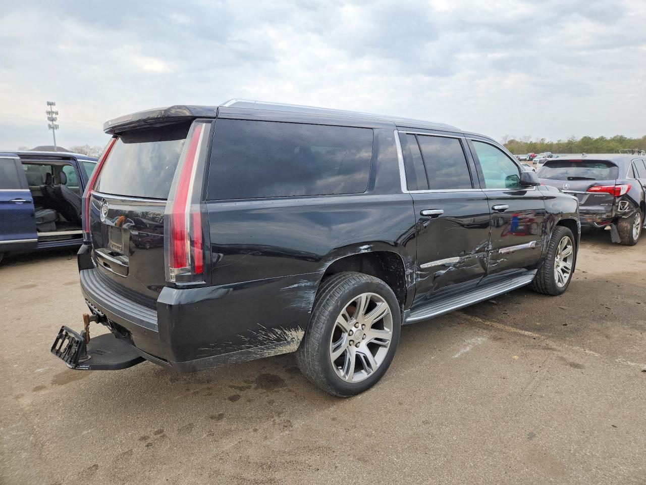 2015 CADILLAC Escalade ESV
