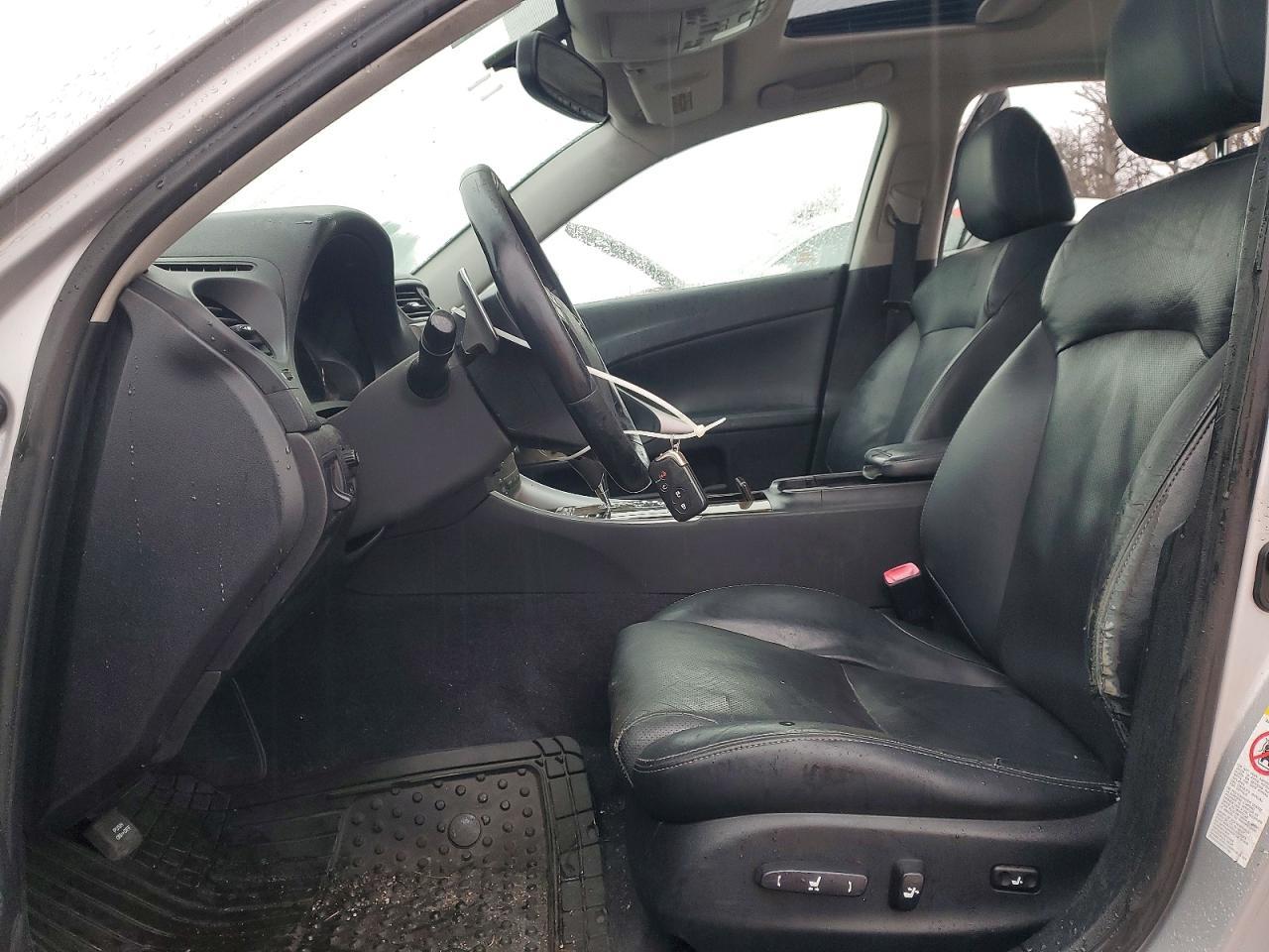 2010 LEXUS IS 250