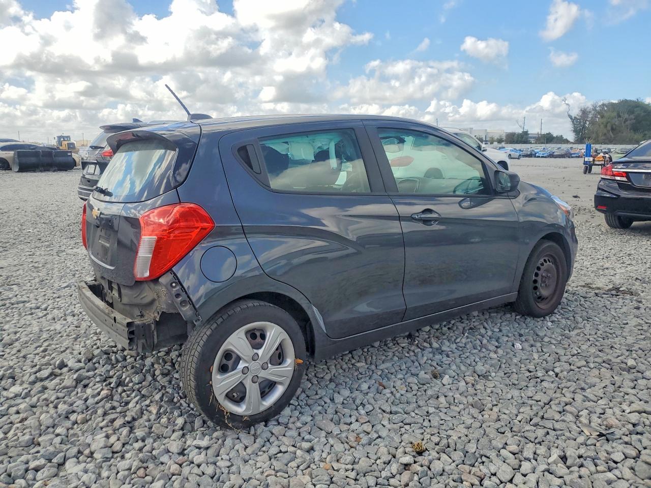 2020 CHEVROLET Spark