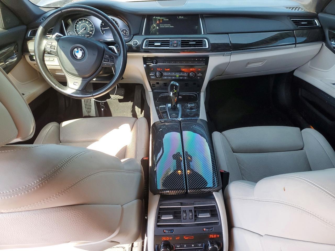 2013 BMW 7 series