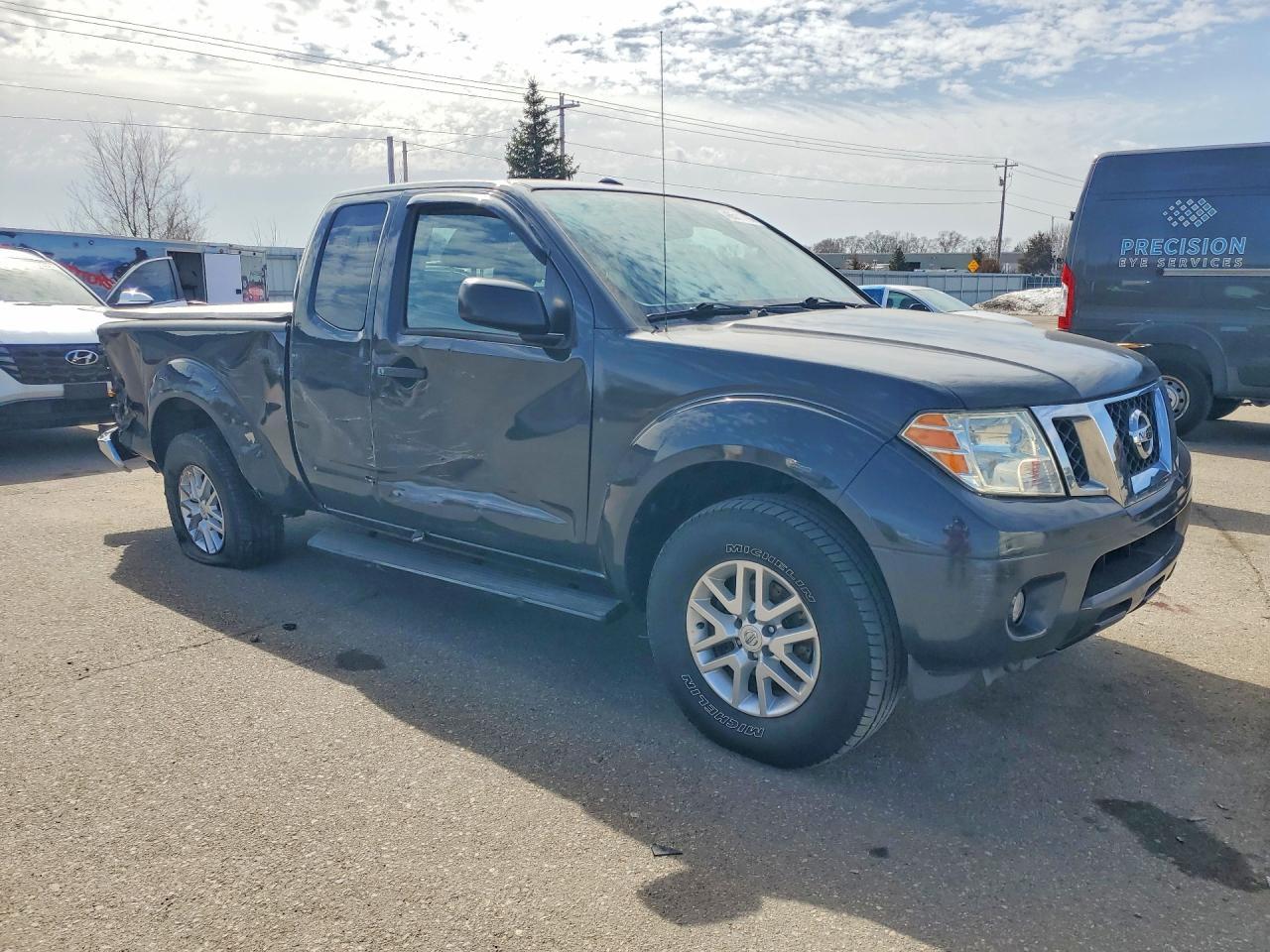 2014 NISSAN Frontier