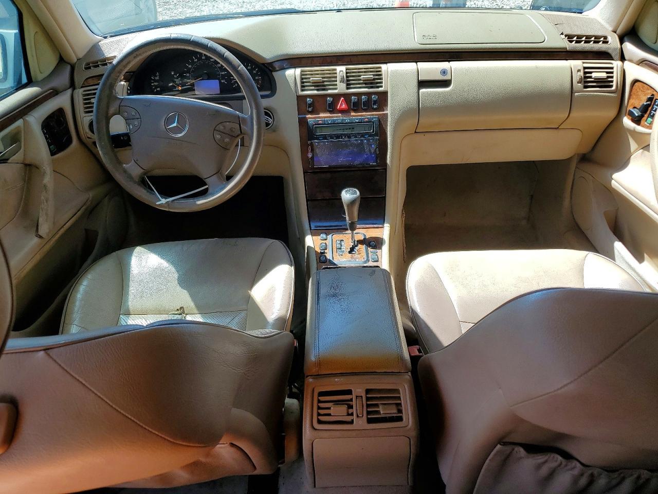 2000 MERCEDES-BENZ E-Class