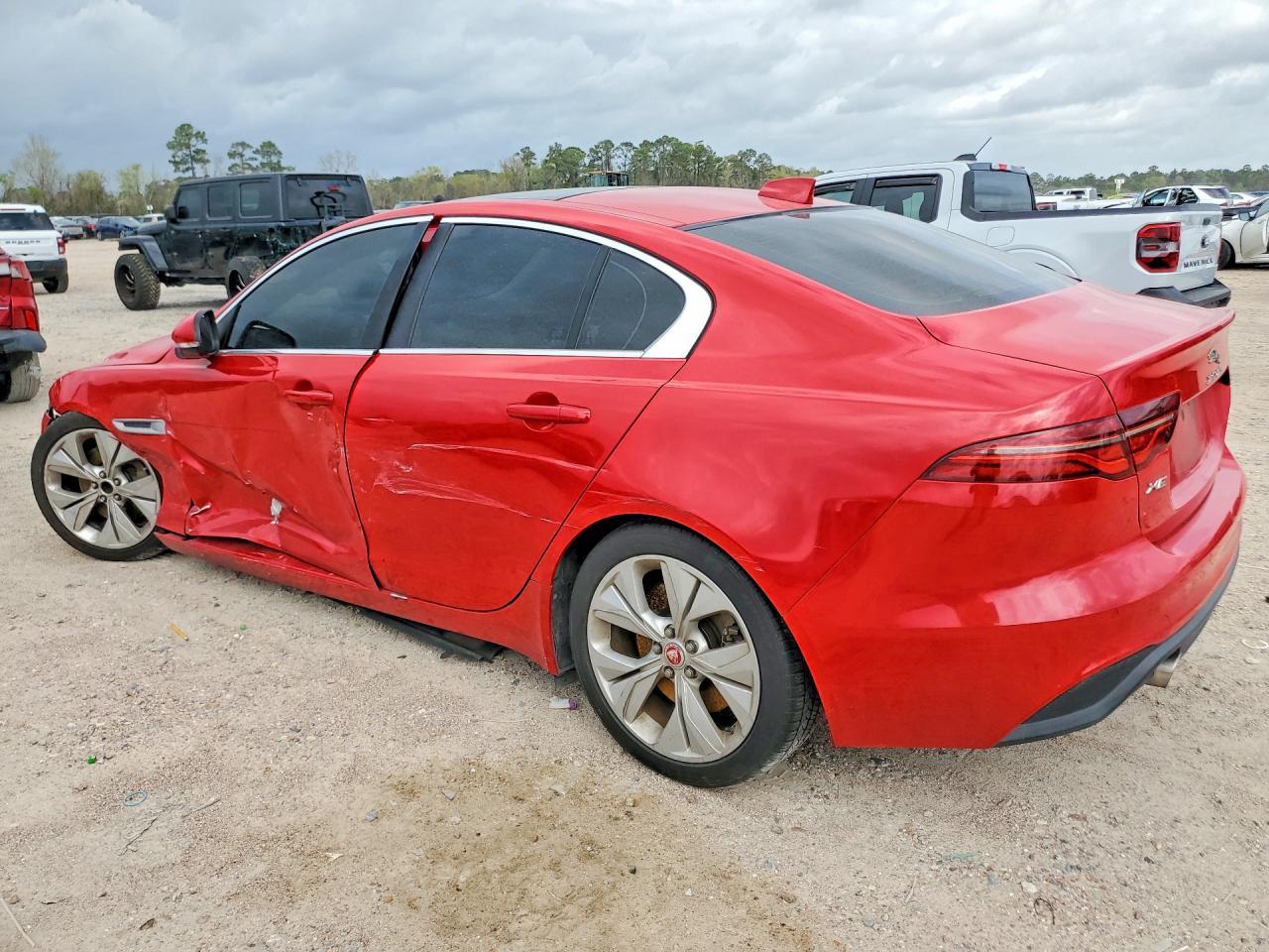 2020 JAGUAR XE