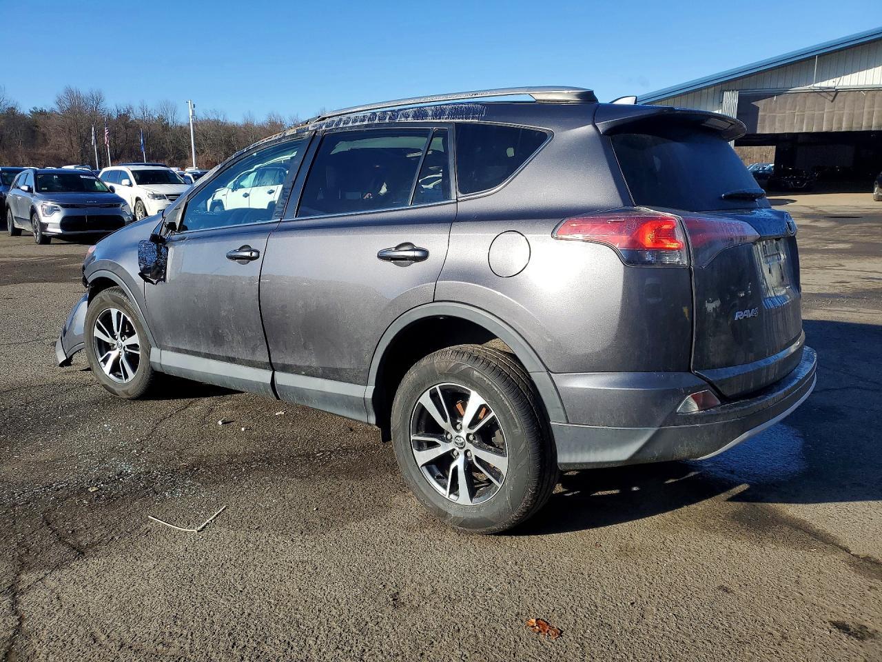 2016 TOYOTA RAV4