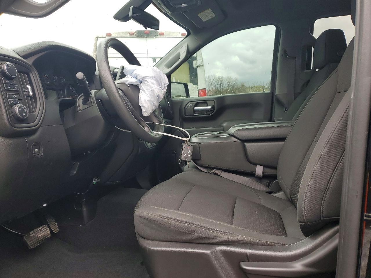 2021 CHEVROLET Silverado