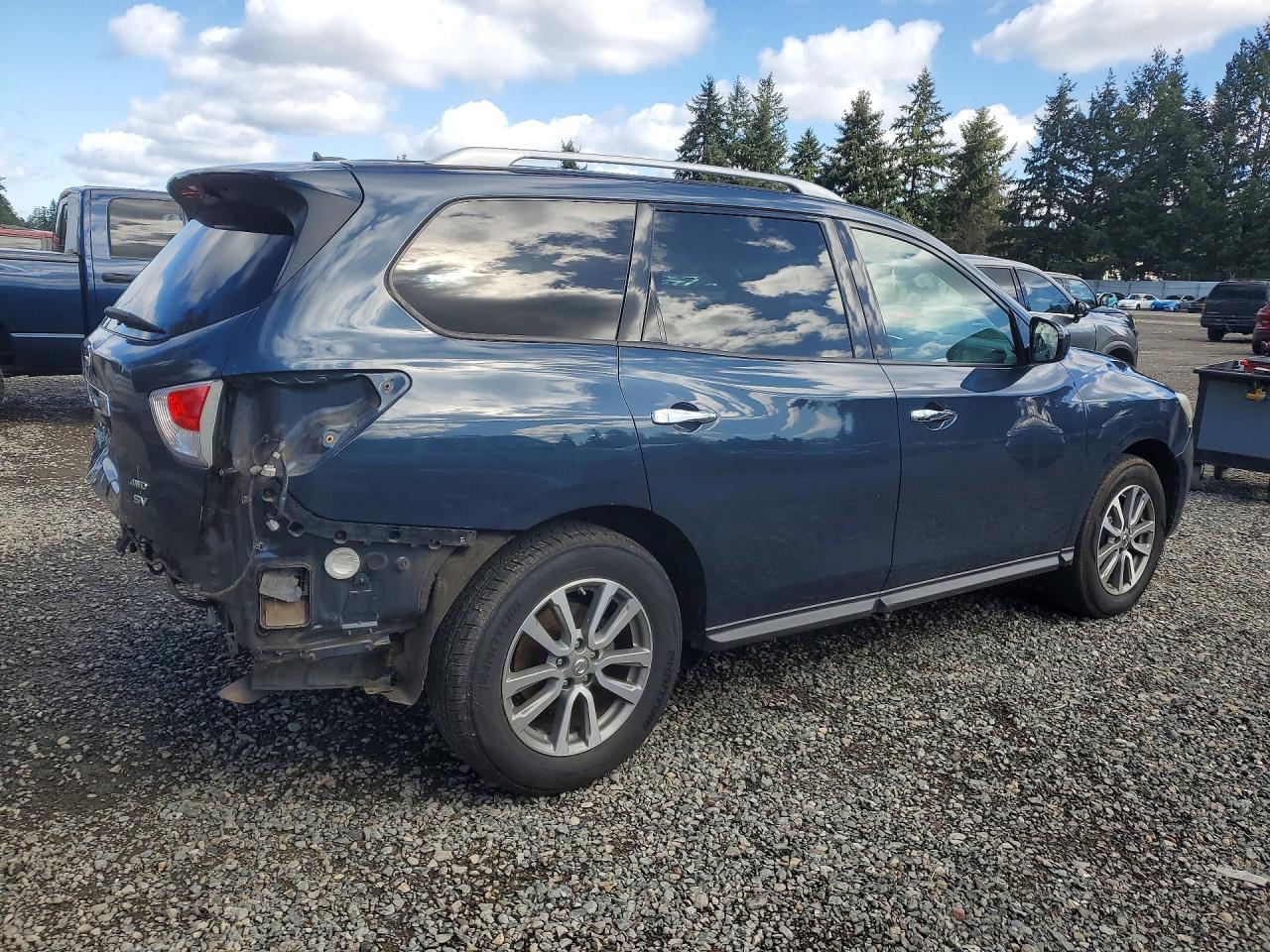 2015 NISSAN PATHFINDER
