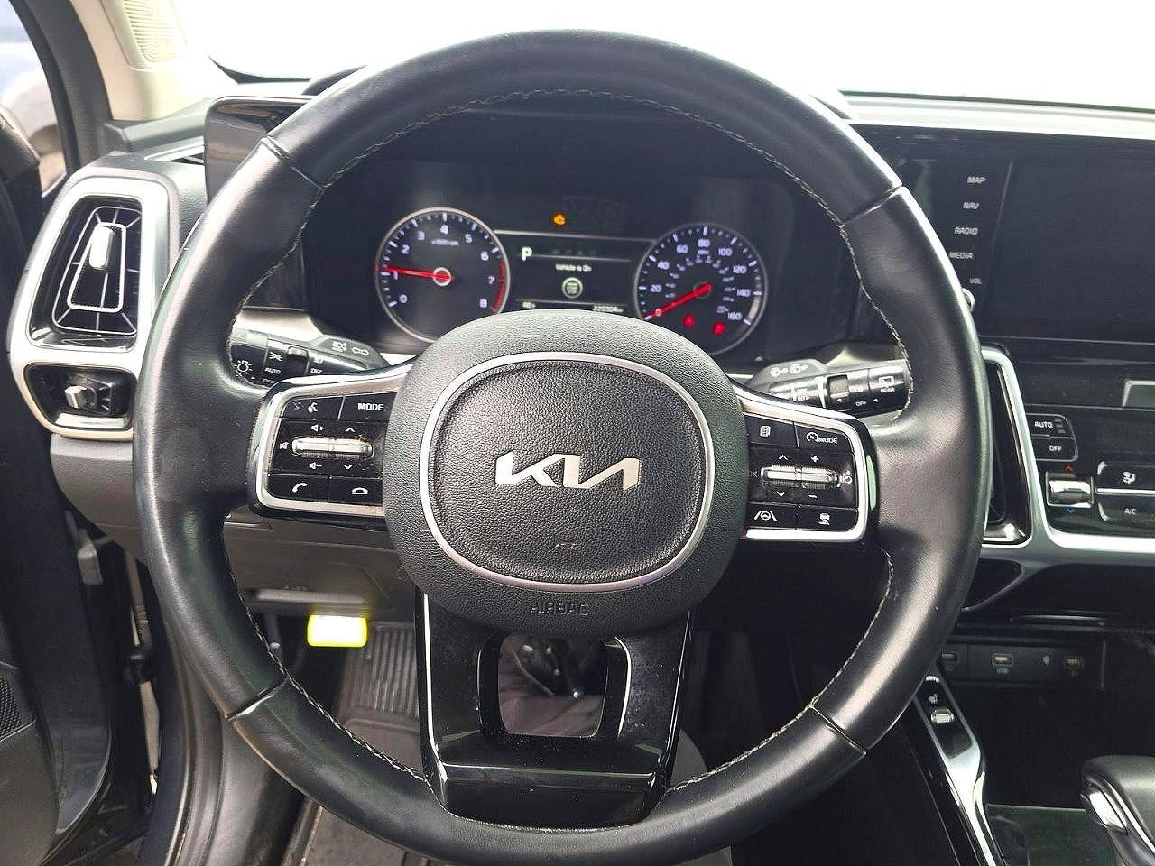 2022 KIA SORENTO