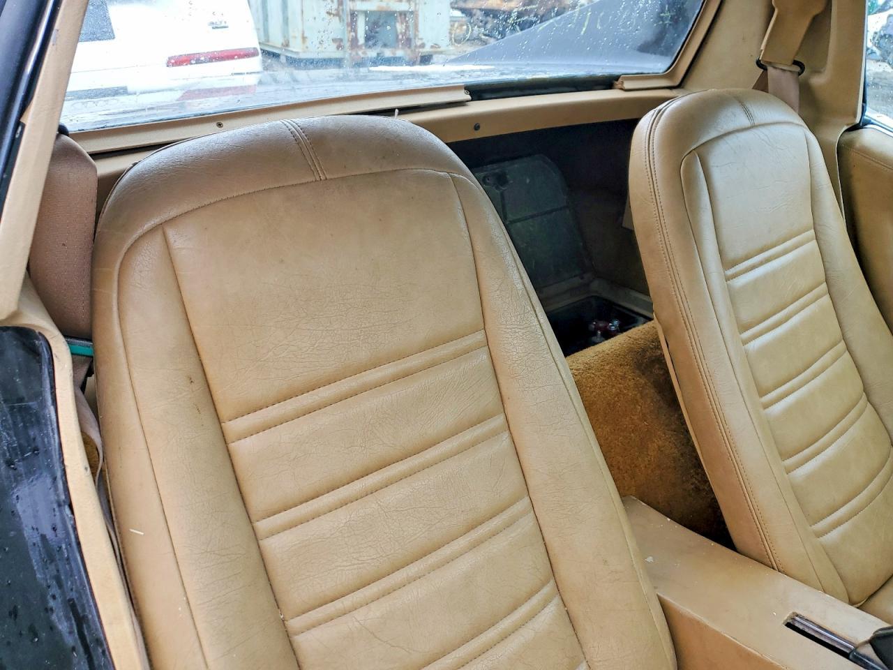 1976 CHEVROLET CORVETTE