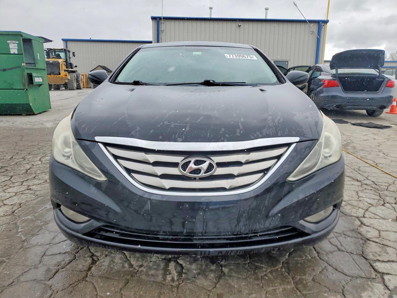 2011 HYUNDAI SONATA