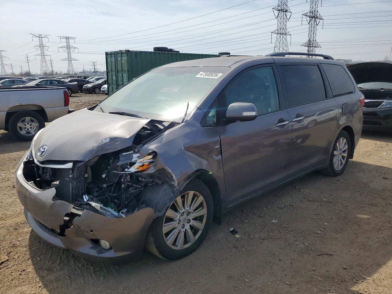 2017 TOYOTA SIENNA