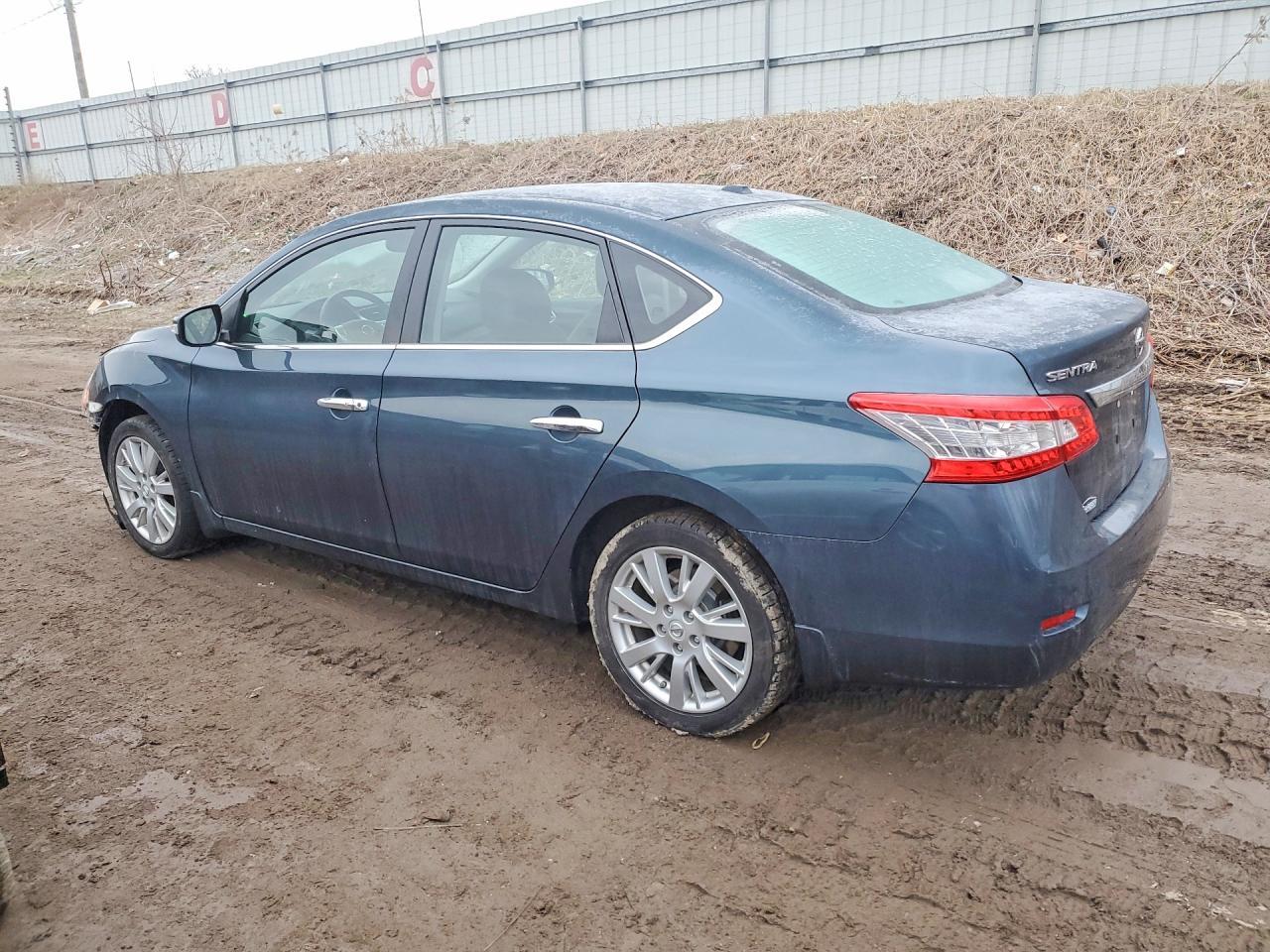 2015 NISSAN SENTRA