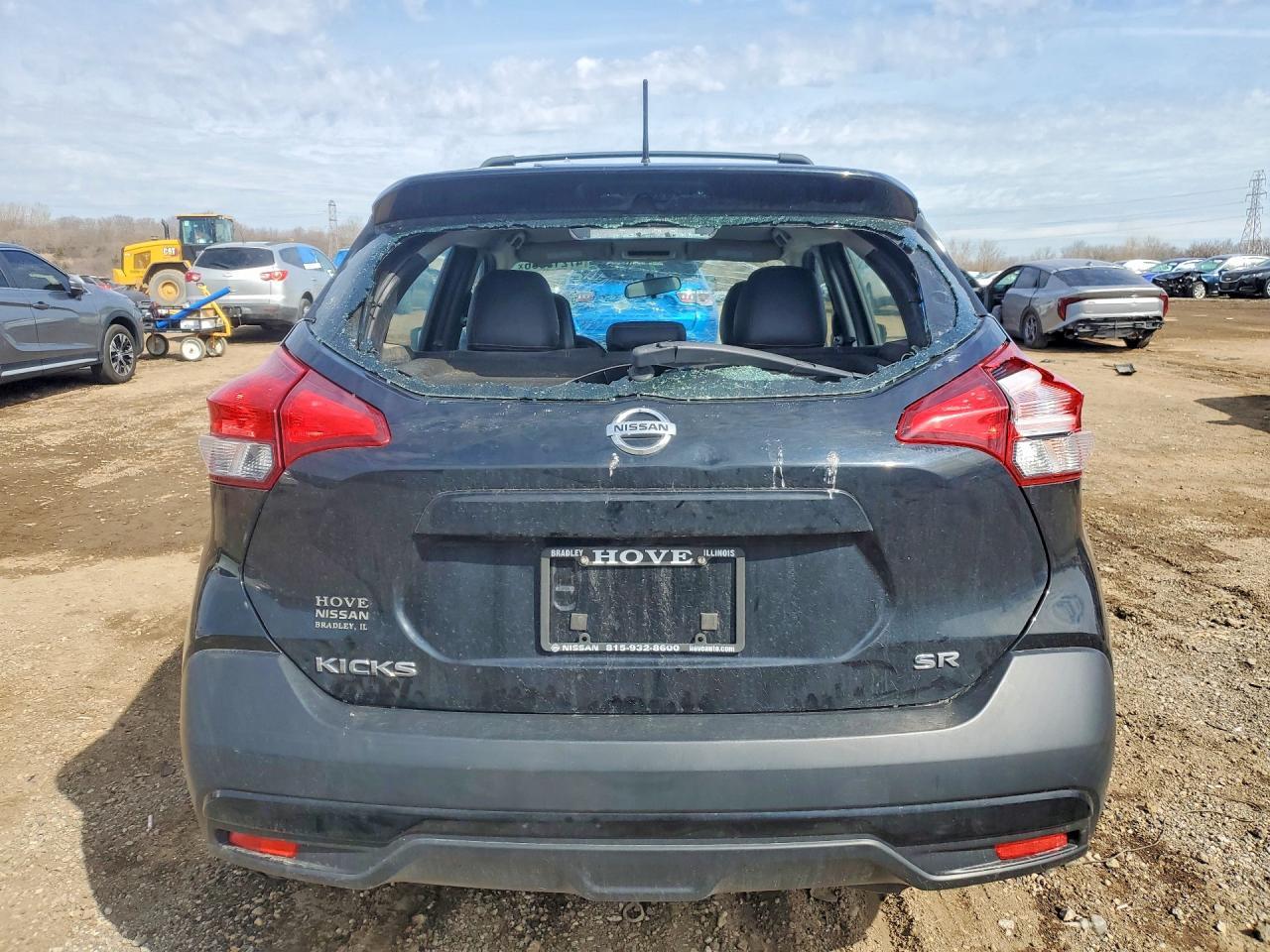 2018 NISSAN KICKS