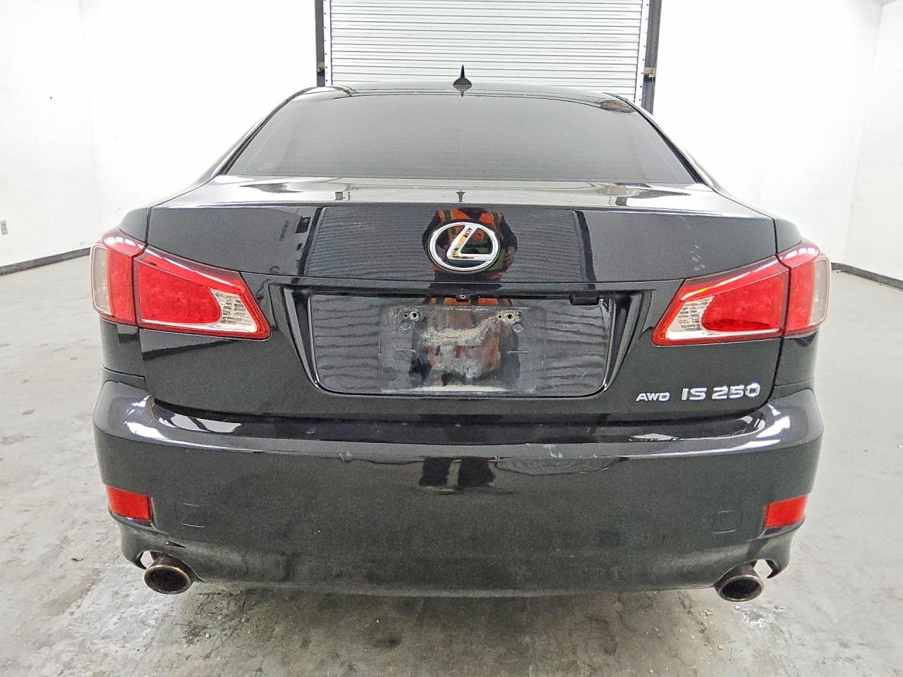 2011 LEXUS IS 250