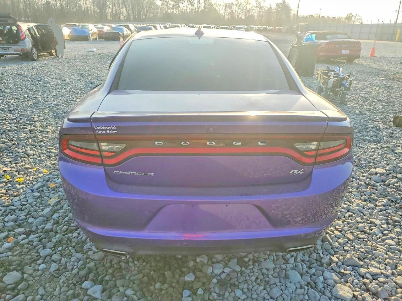 2018 DODGE CHARGER