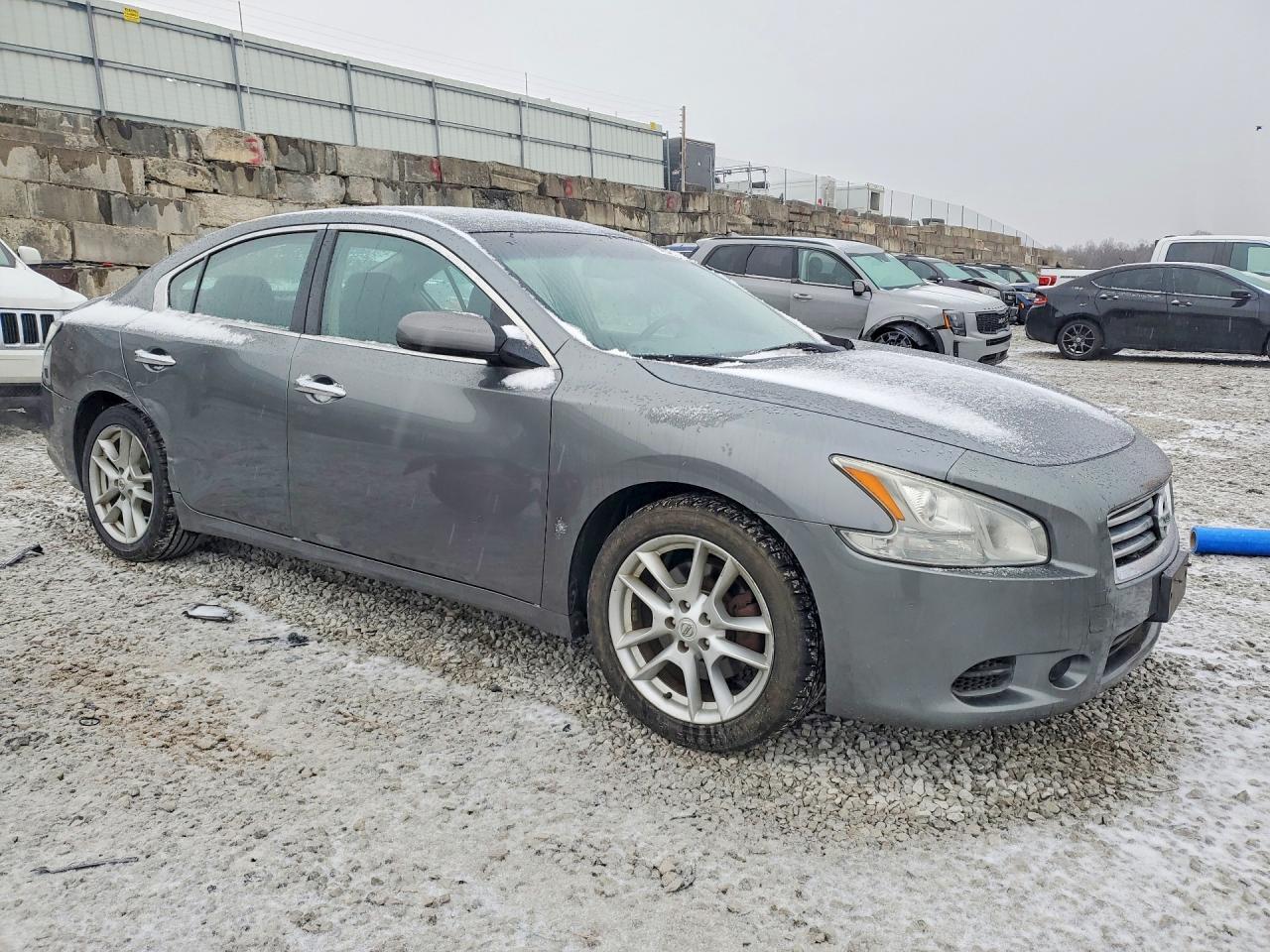 2014 NISSAN Maxima