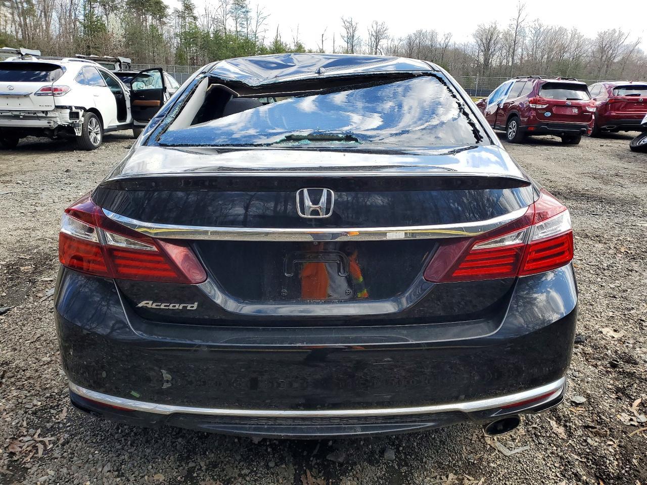 2016 HONDA ACCORD