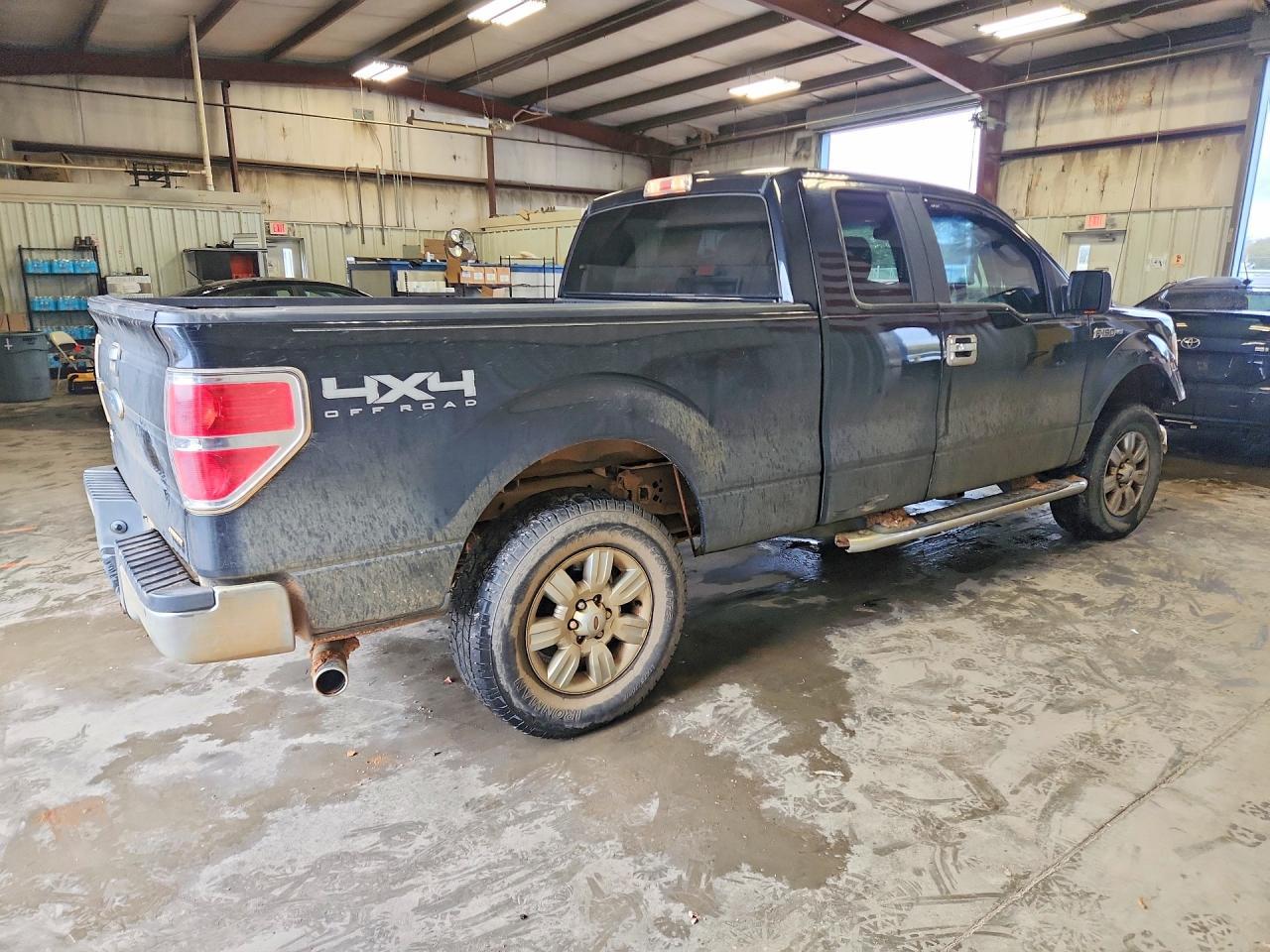2011 FORD F-150