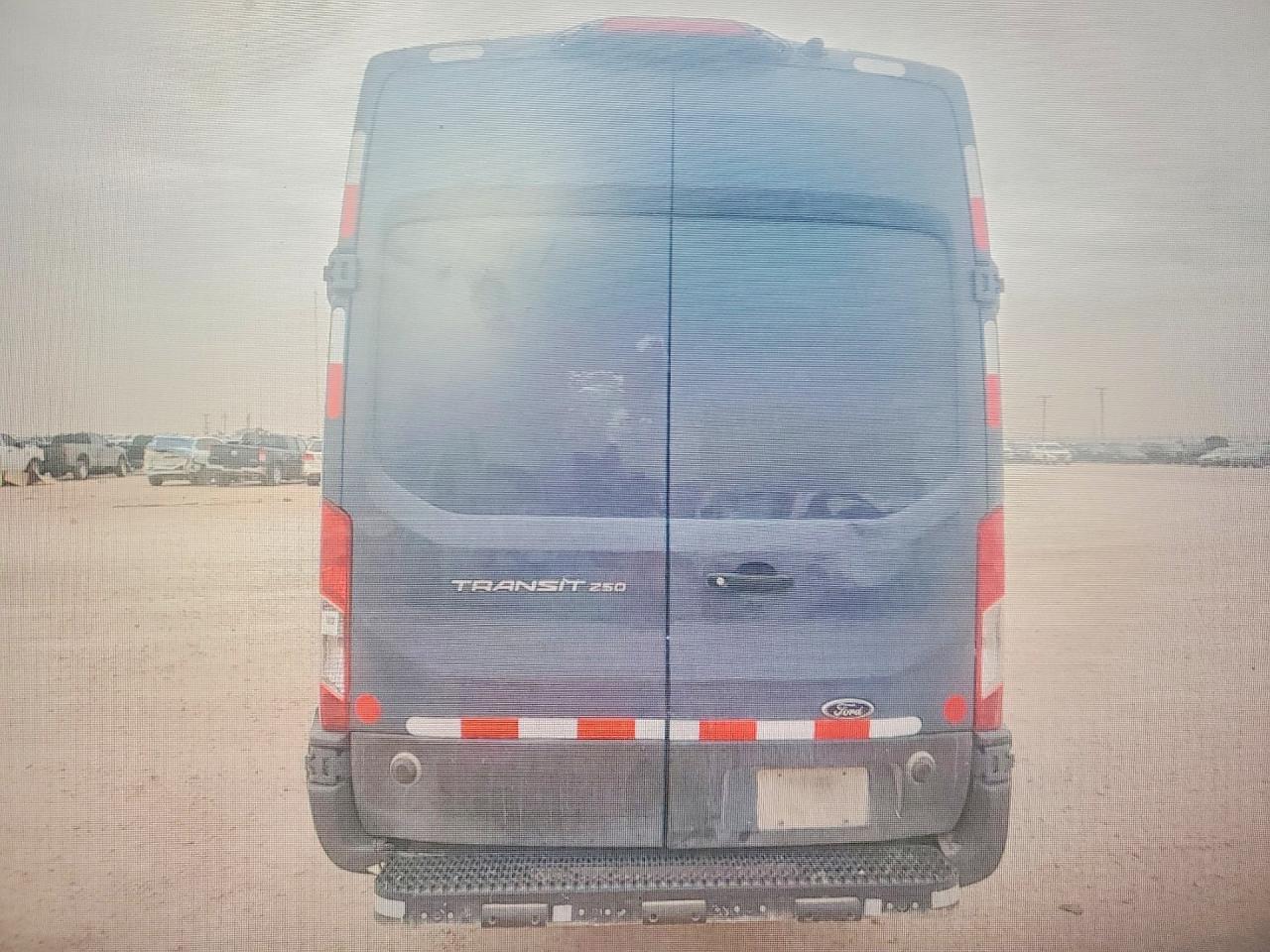 2021 FORD Transit
