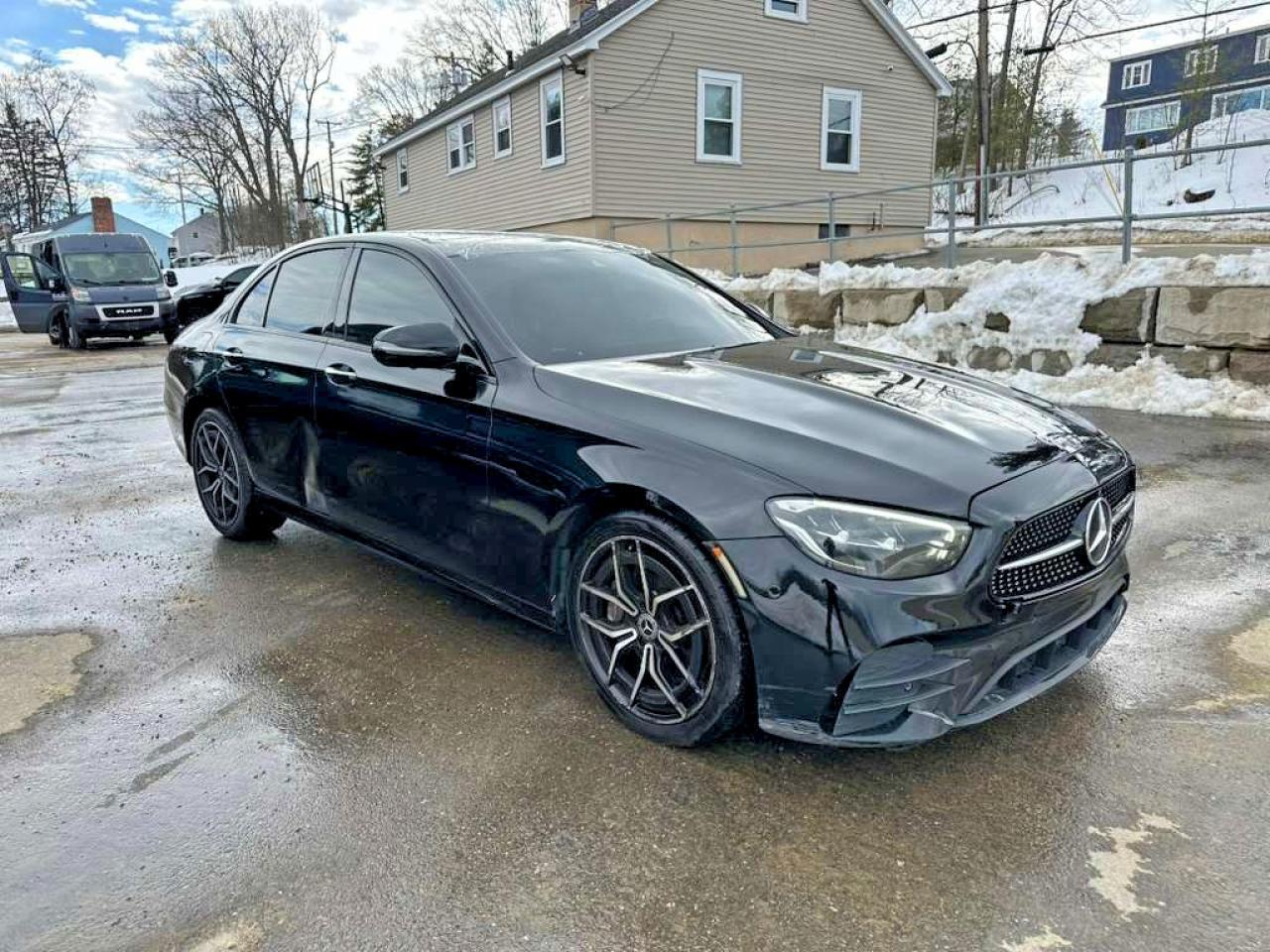 2022 MERCEDES-BENZ E-Class