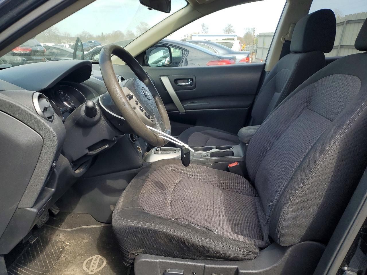 2012 NISSAN ROGUE