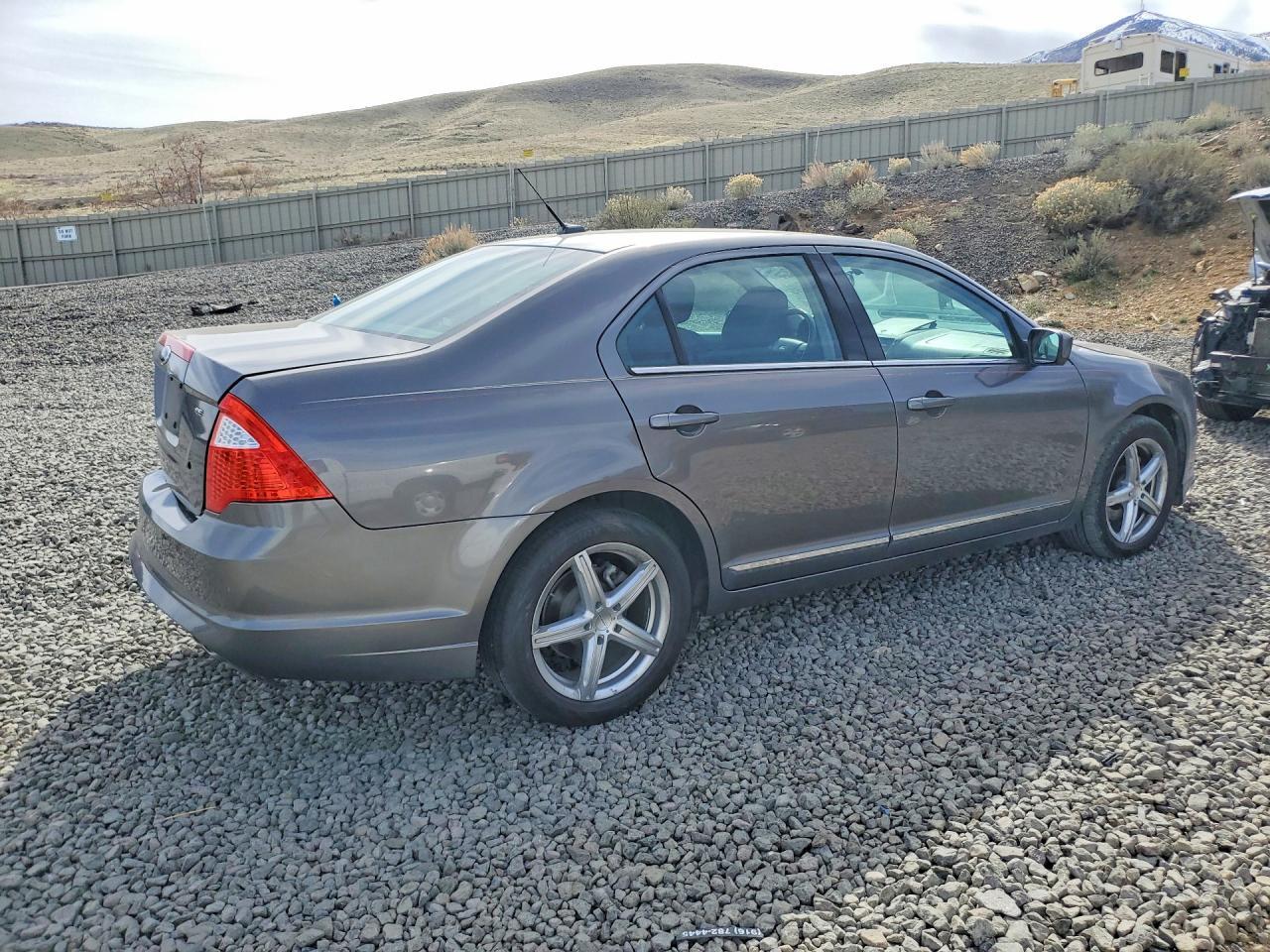2010 FORD FUSION