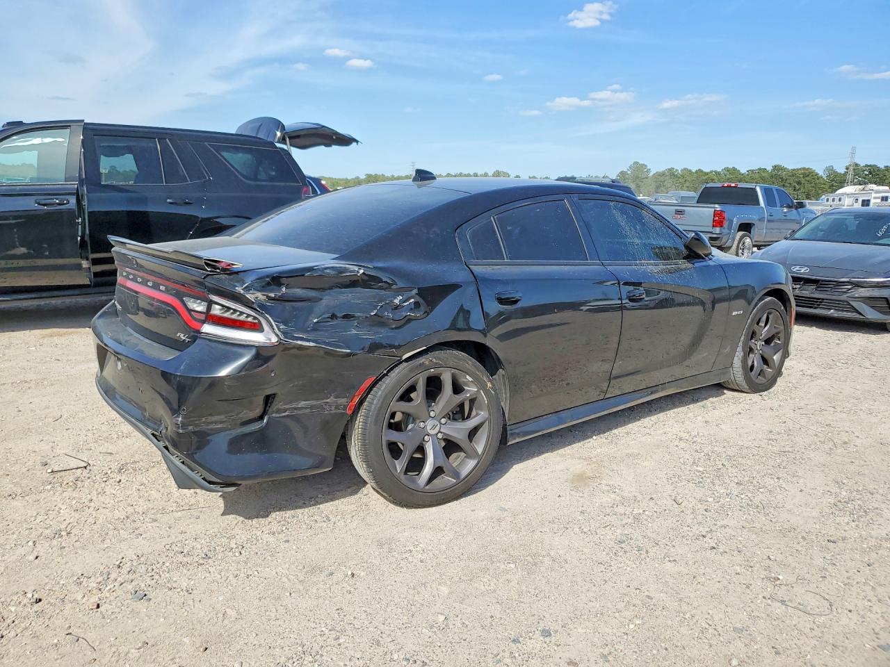 2019 DODGE CHARGER