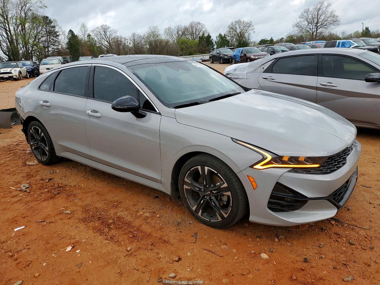 2023 KIA K5
