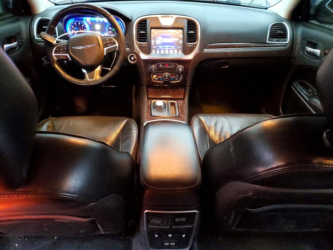 2016 CHRYSLER 300