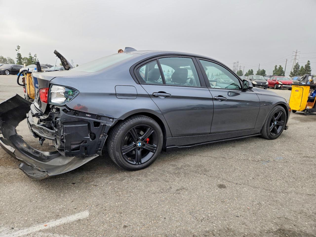 2013 BMW 3 SERIES