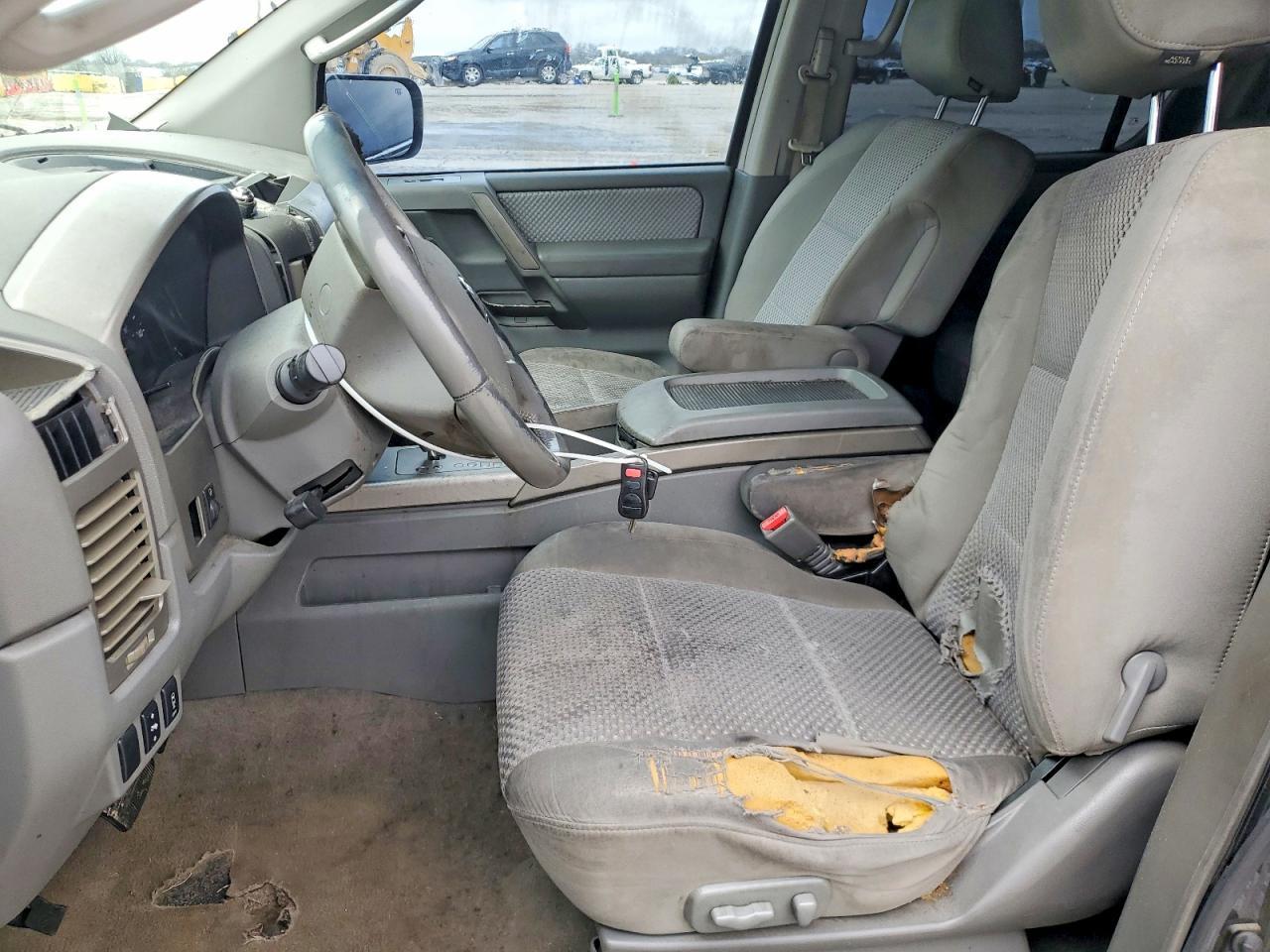 2005 NISSAN Armada