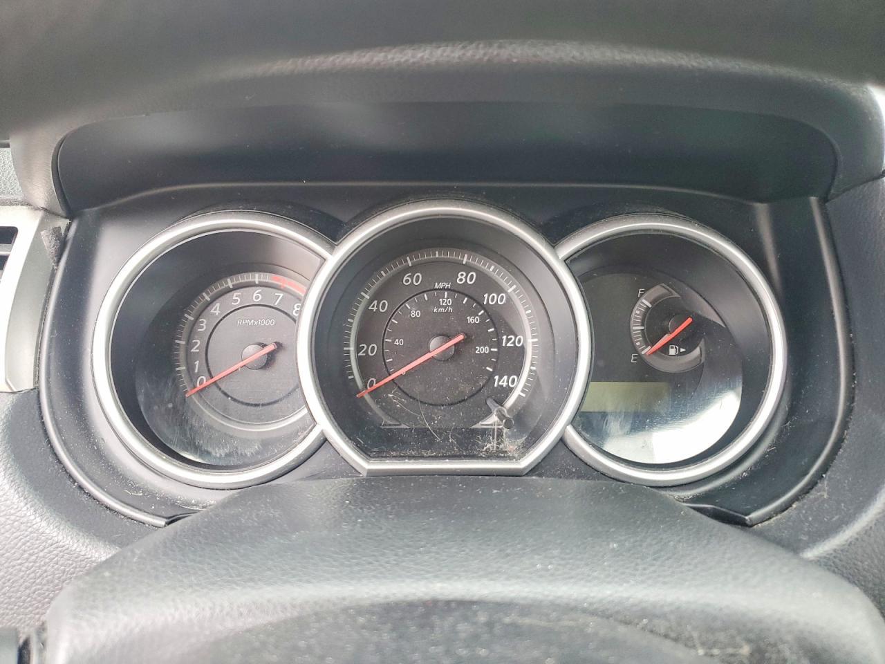 2012 NISSAN VERSA